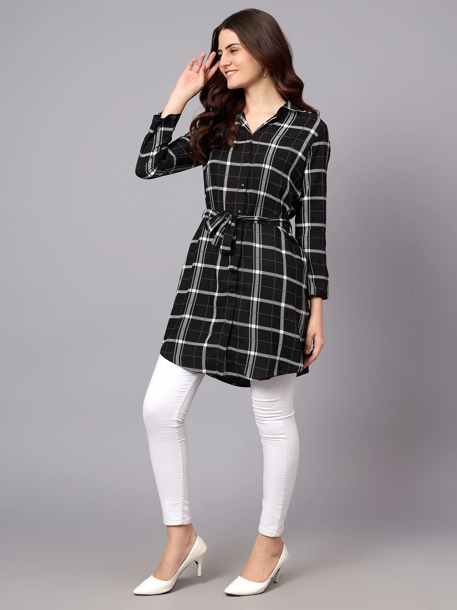 Women's Black Checkered Full Sleeves Tunic - Image 4