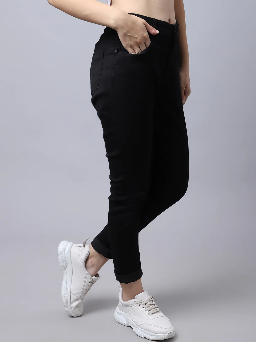 Women's Casual Skinny Fit Black No Fade Mid rise Jeans - Image 4