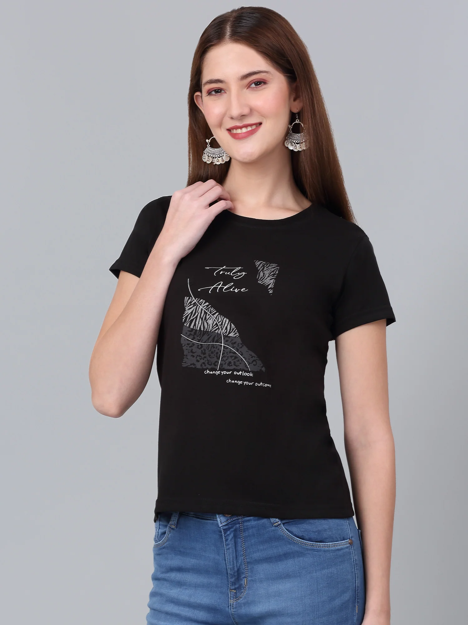 Women's Black Printed Short Sleeve T-shirt - Image 3