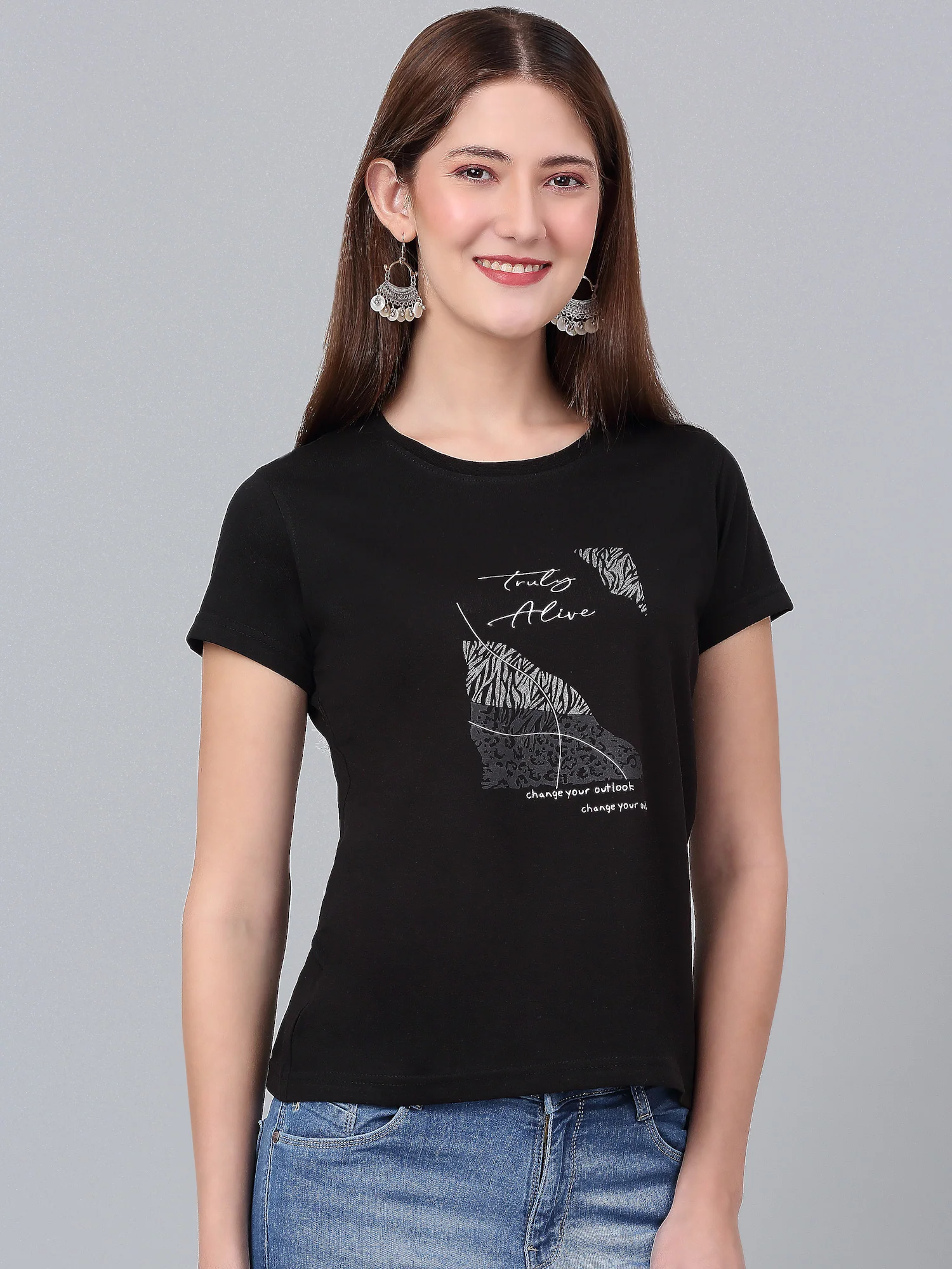 Women's Black Printed Short Sleeve T-shirt - Image 4