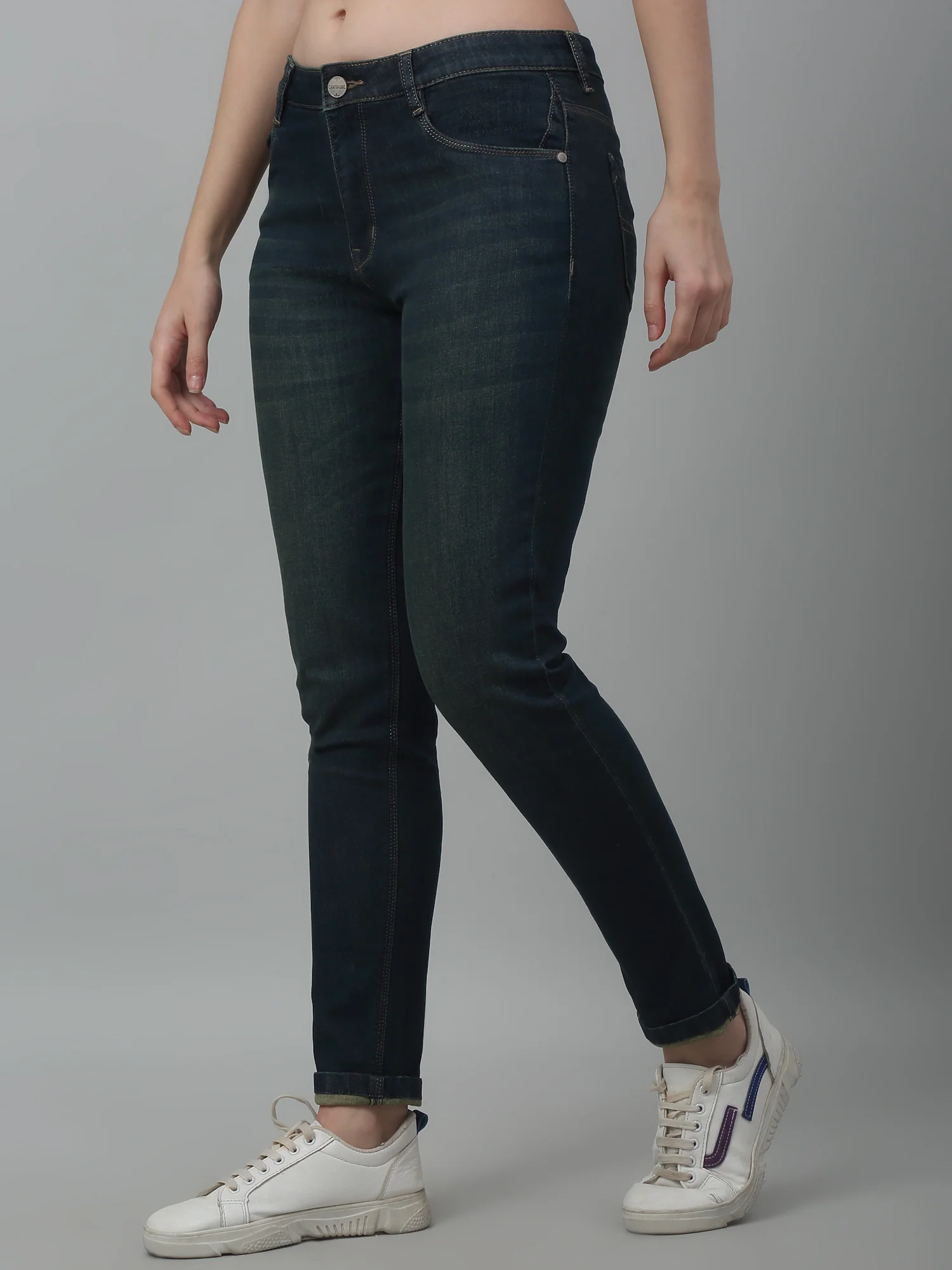 Women's Casual Skinny Fit Dirty Green Light Fade Mid rise Jeans - Image 4