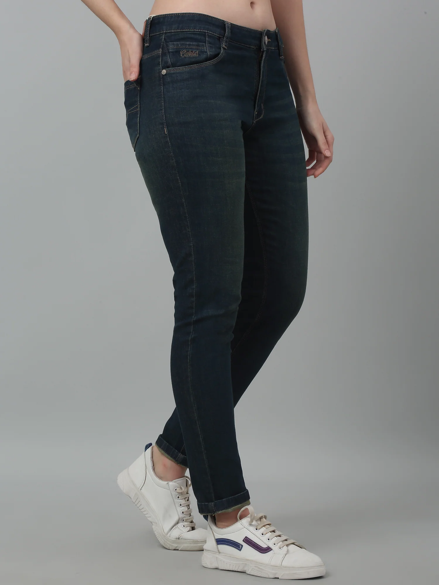 Women's Casual Skinny Fit Dirty Green Light Fade Mid rise Jeans - Image 5
