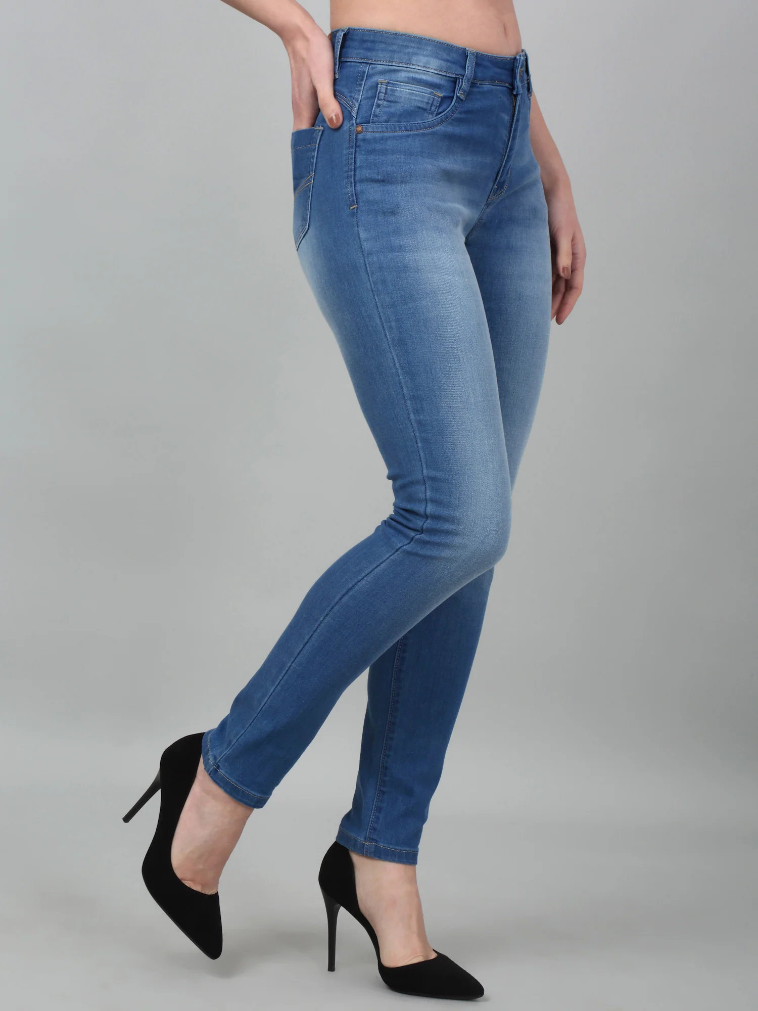 Women's Casual Skinny Fit Mercerised Blue Medium Fade Mid rise Jeans - Image 4