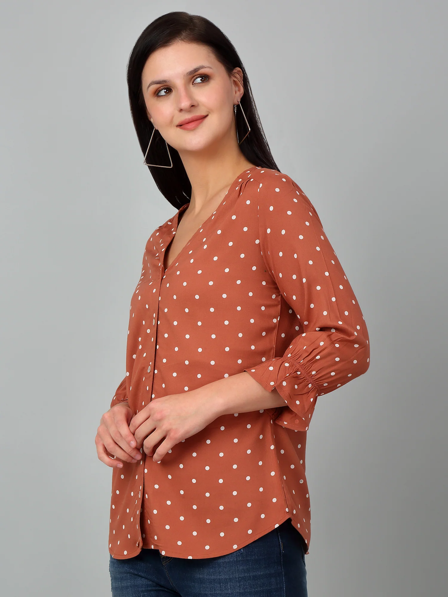 Women's Casual  Brown Polka dot Print V neck Top - Image 4