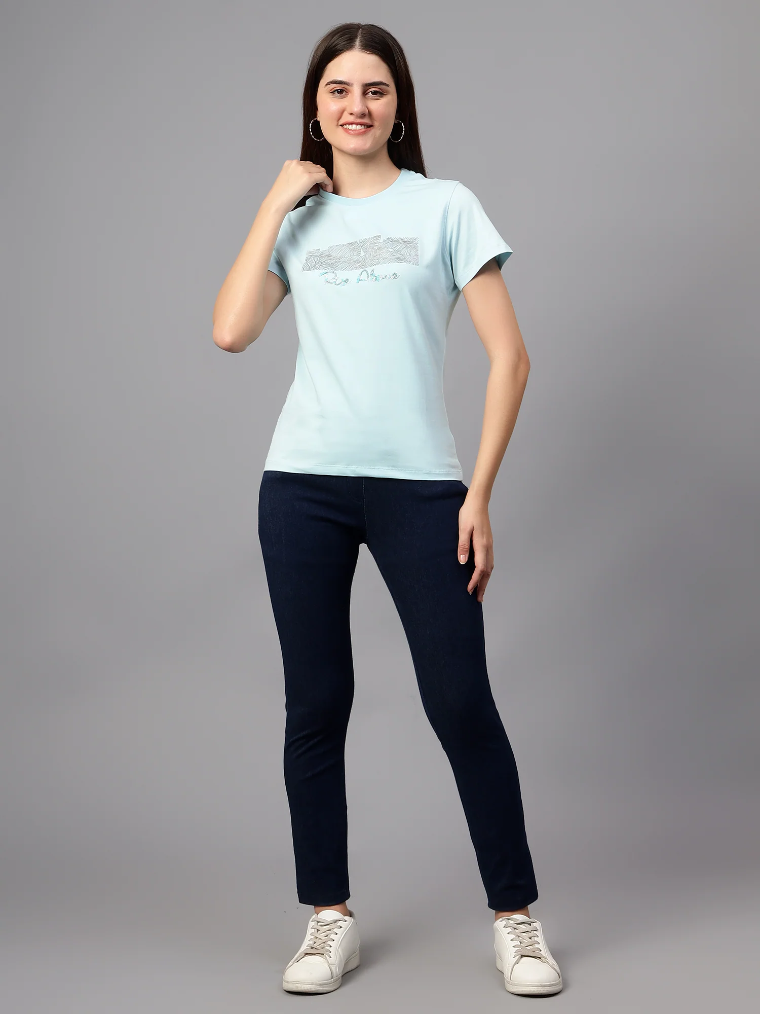 Women's  Flat Front Indigo blue Light Fade Mid rise Jeggings - Image 6