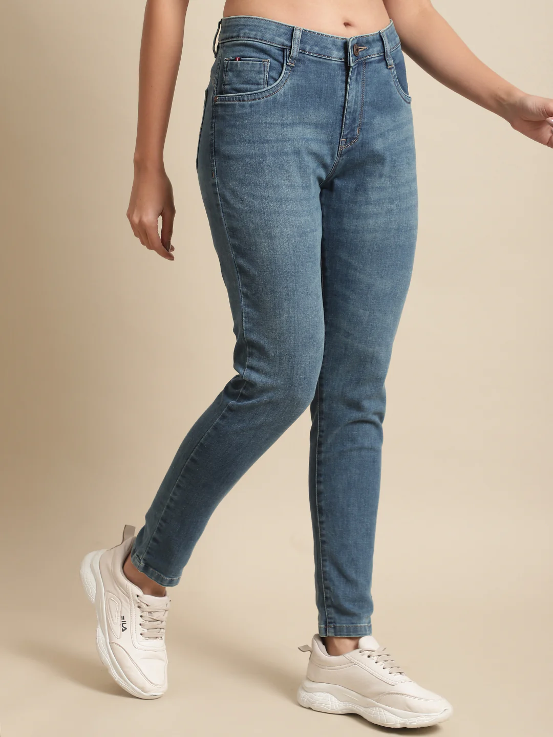 Women's Casual Skinny Fit Dirty Green Heavy Fade Mid rise Jeans - Image 4