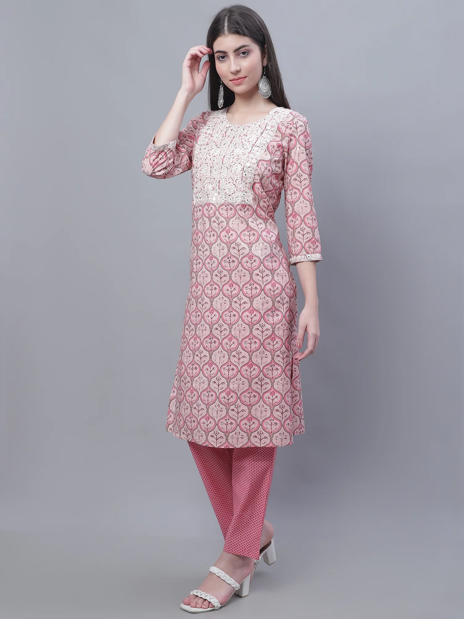 Women's Casual  Pink Printed & Embroidered  Palazzo Set - Image 3