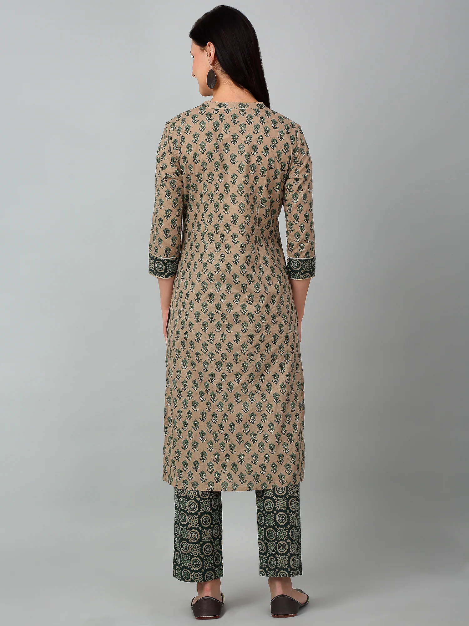Women's Casual  Green Printed & Embroidered Palazzo Set - Image 2