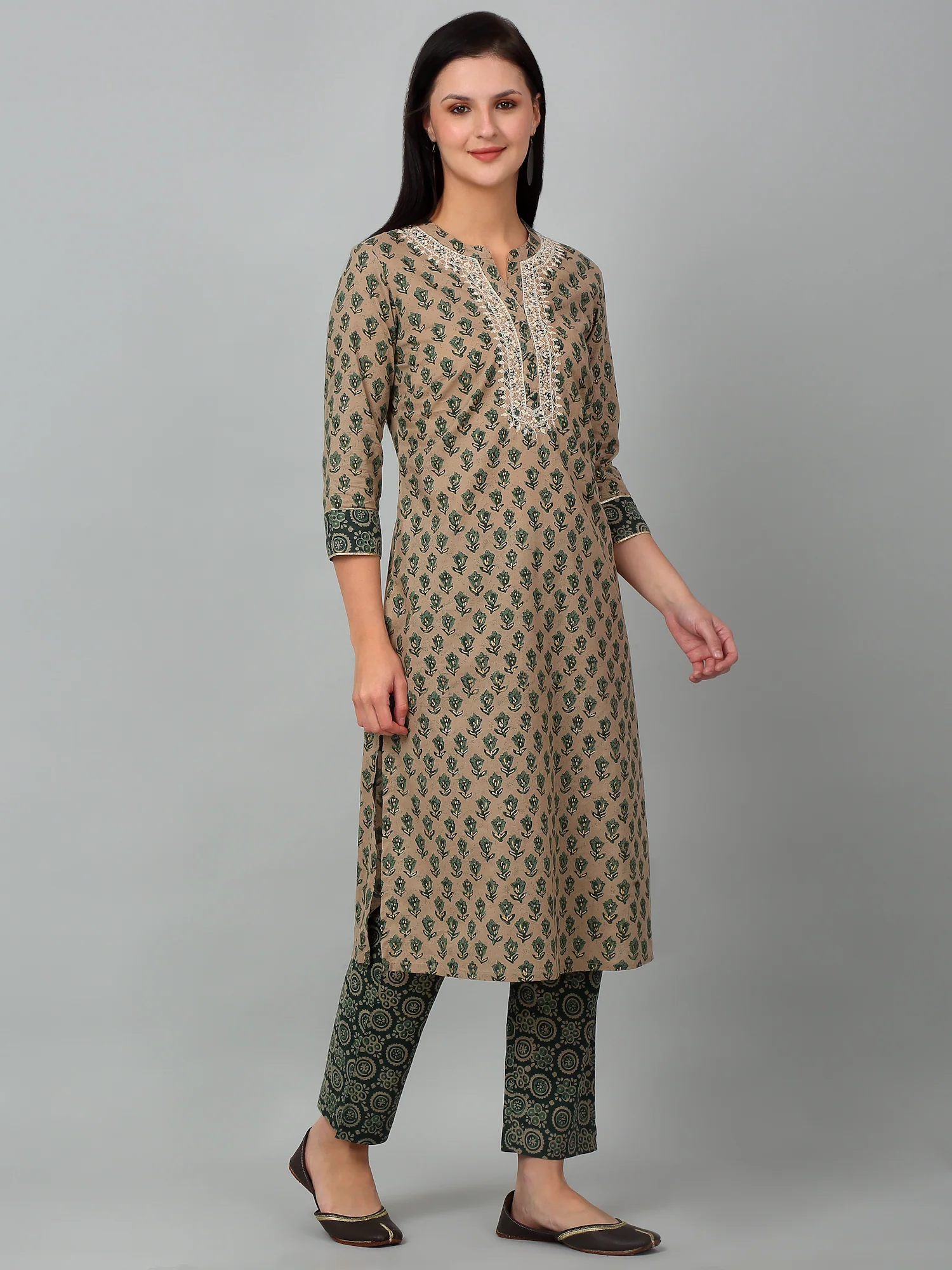 Women's Casual  Green Printed & Embroidered Palazzo Set - Image 3