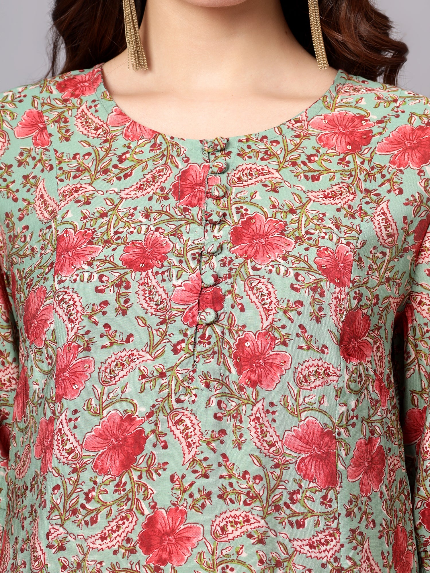 Women's Green Floral Printed 3/4th Sleeves Kurti - Image 5