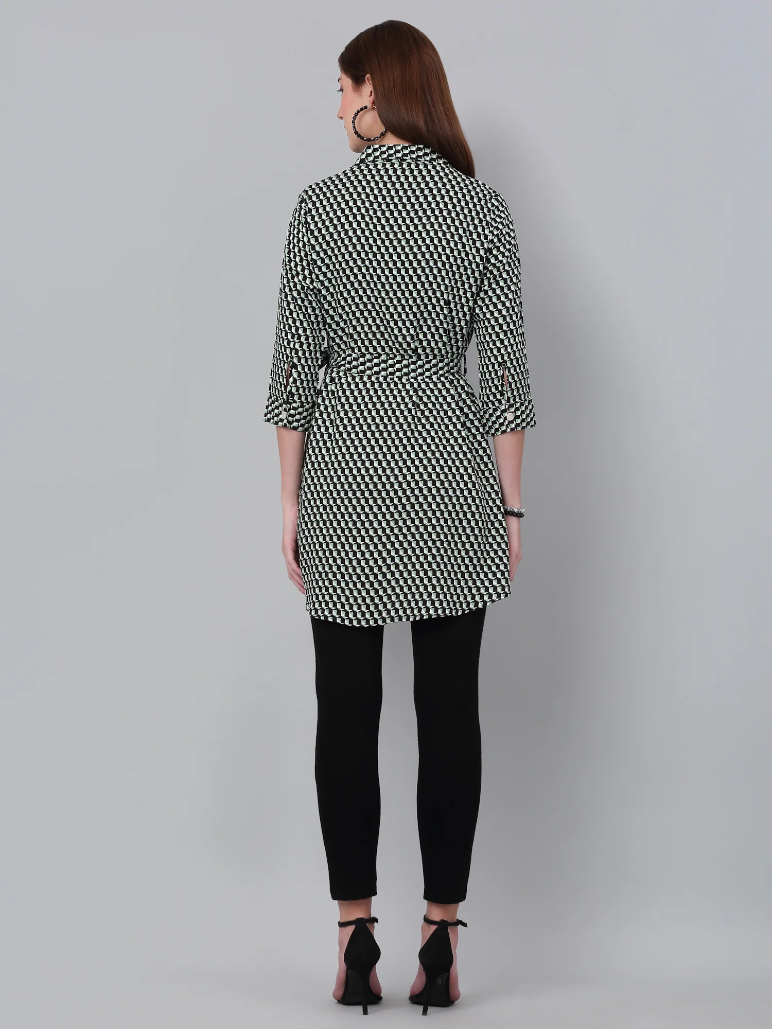 Women's Green Printed 3/4th Sleeve Long Tunic - Image 2