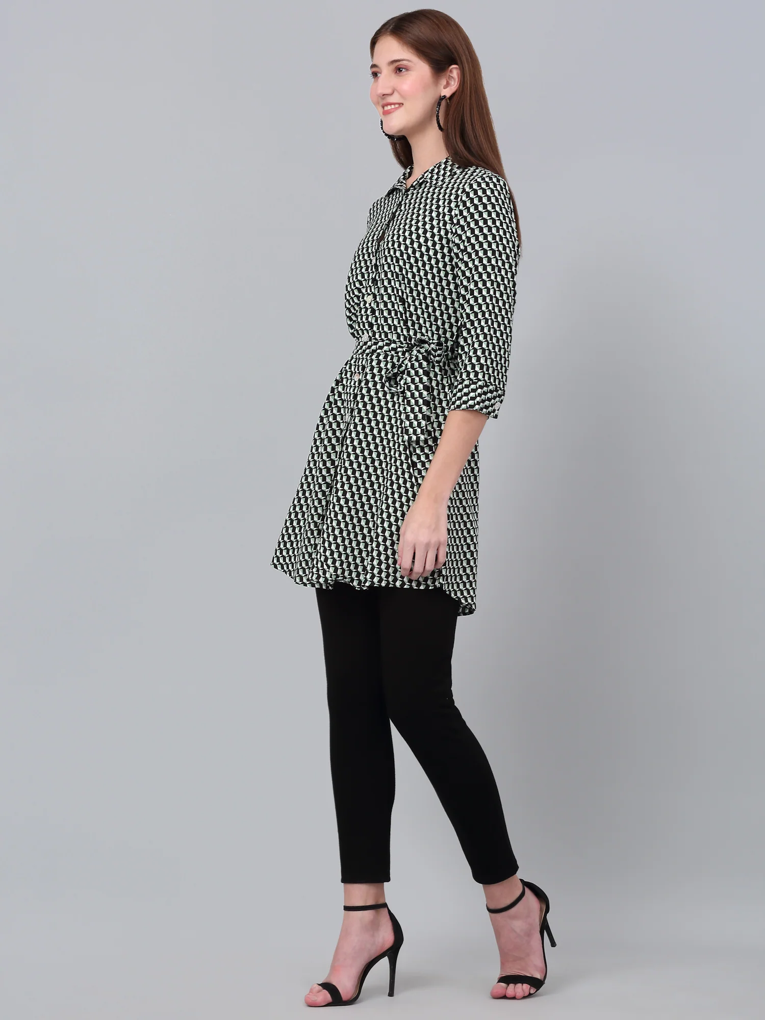 Women's Green Printed 3/4th Sleeve Long Tunic - Image 3
