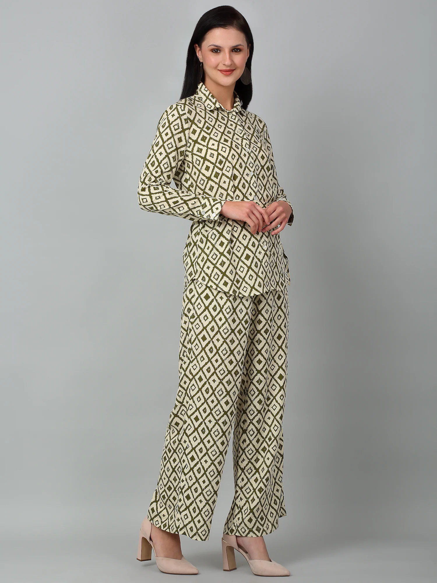 Women's Green Printed Casual Co-ord Set - Image 3