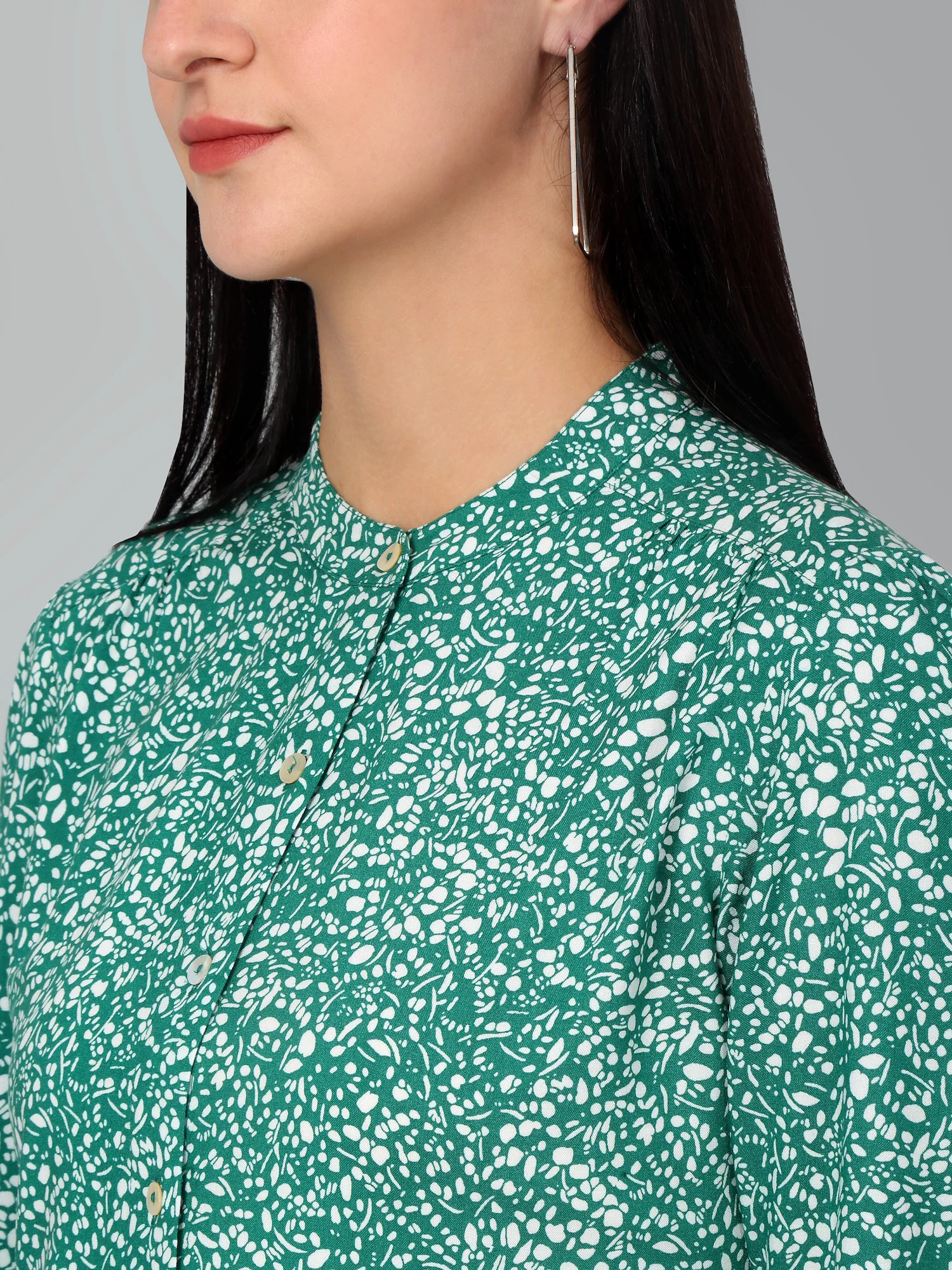 Women's Casual  Green Ditsy Print Mandarin Collar Tunic - Image 5
