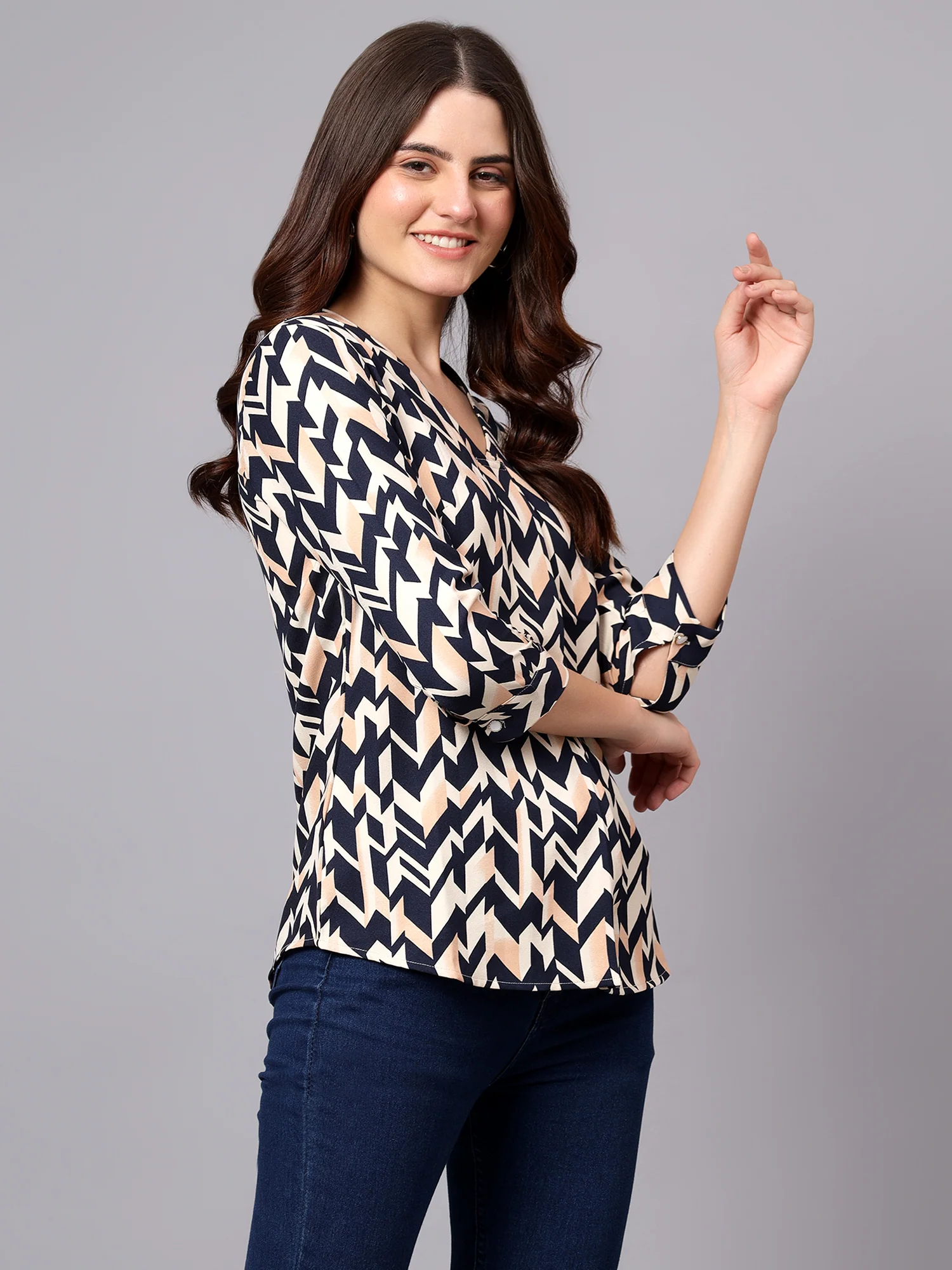 Women's Mulicolor Geometric Print Casual Top - Image 3