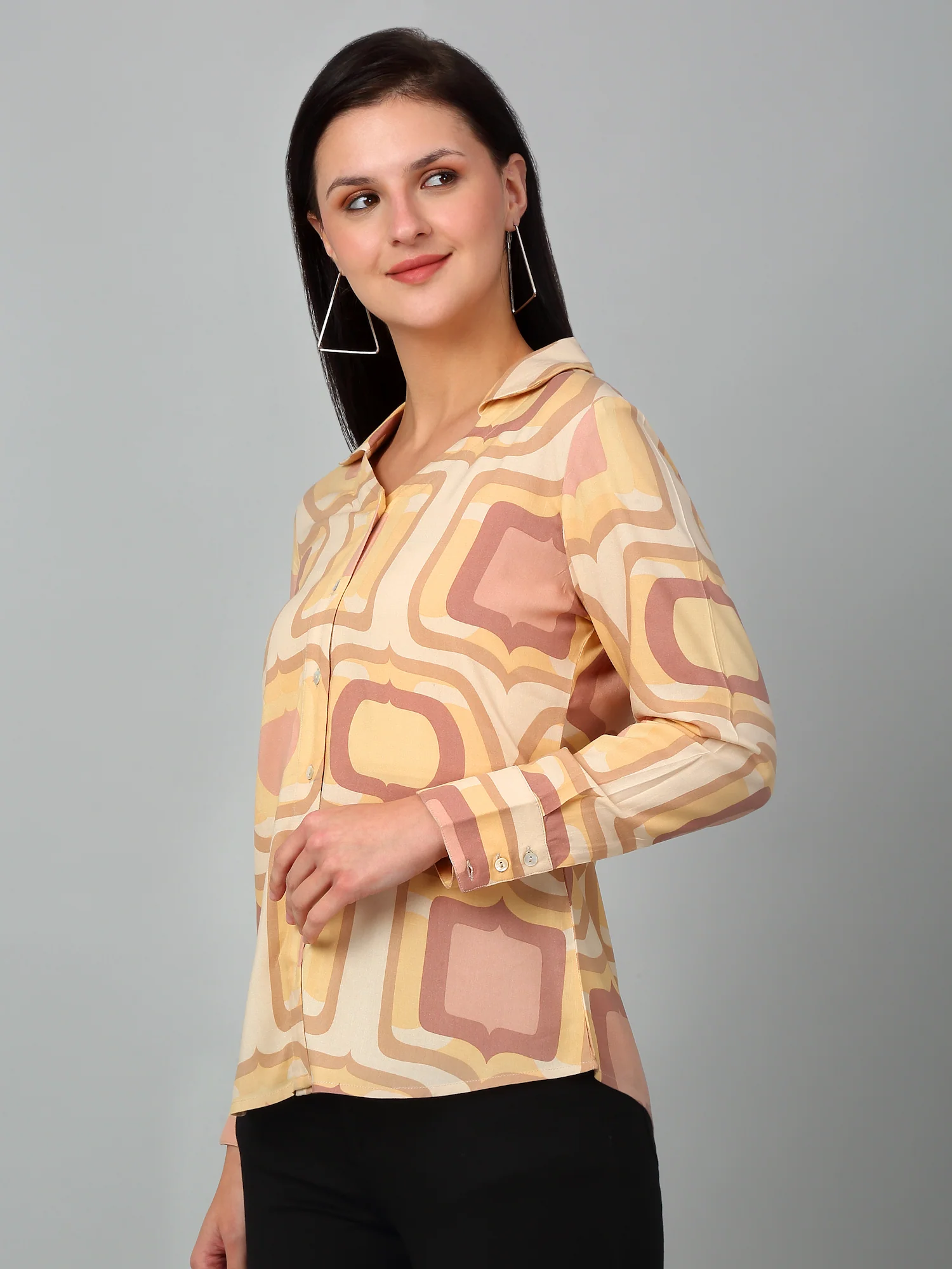 Women's Casual  Multi Color Geometric Print Spread Collar Top - Image 4