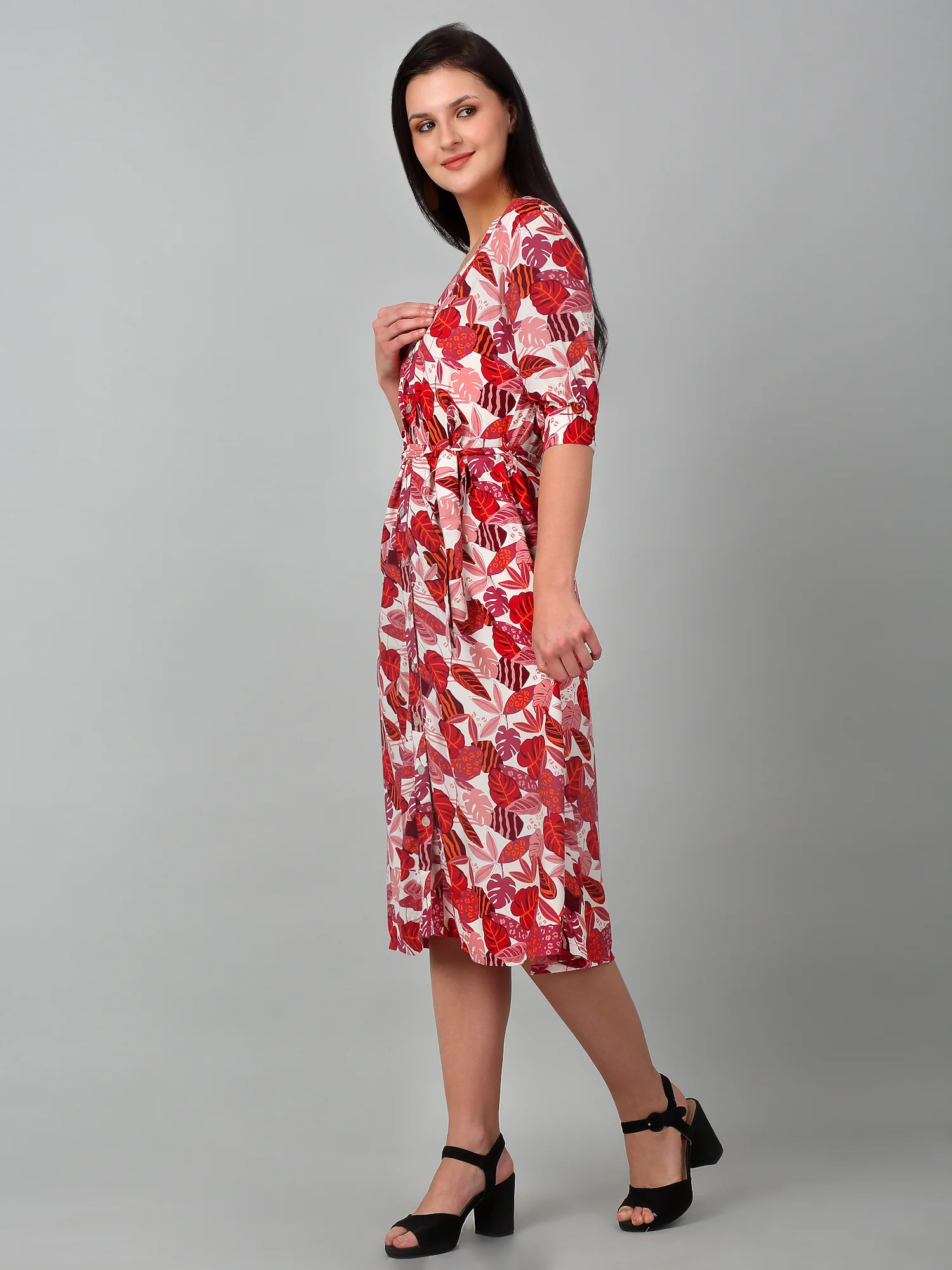 Women's Casual V neck Multi Color Floral Print Fit & Flared Dress - Image 4