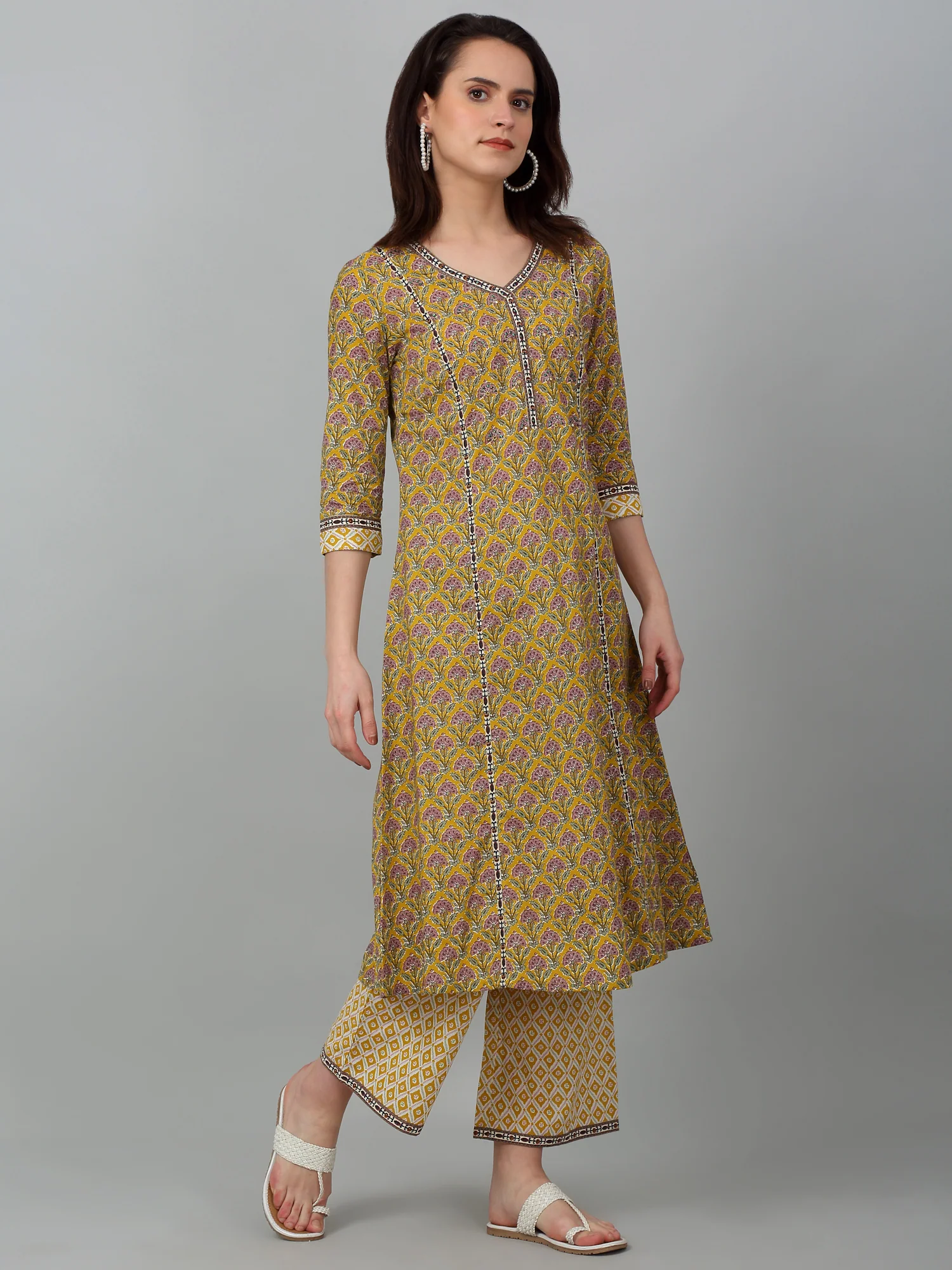 Women's Casual Mustard Printed Palazzo Set - Image 4