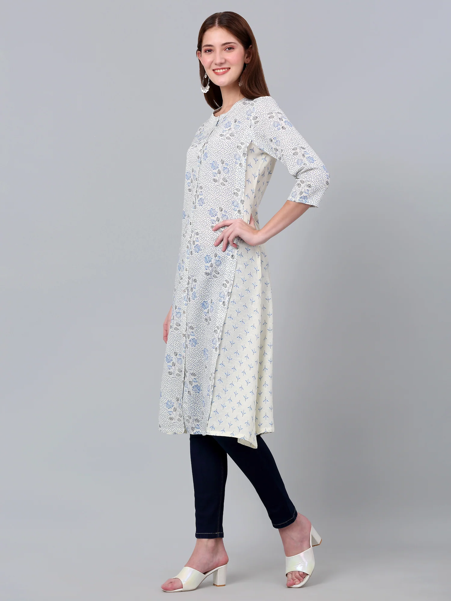 Women's White Floral Printed Three Quarter Sleeves Kurti - Image 4