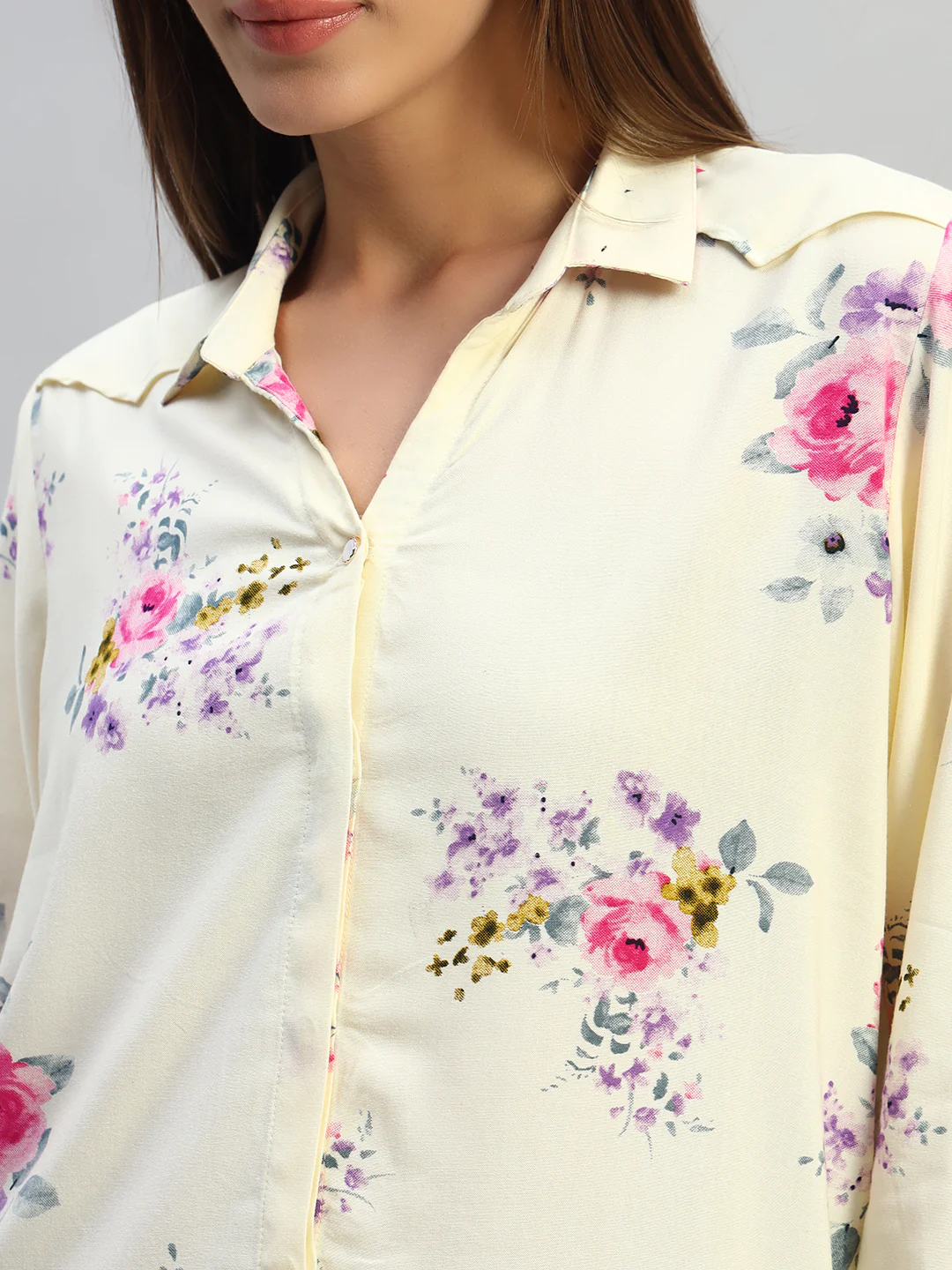 Women's White Printed 3/4th Sleeves Spread Collar Casual Top - Image 6