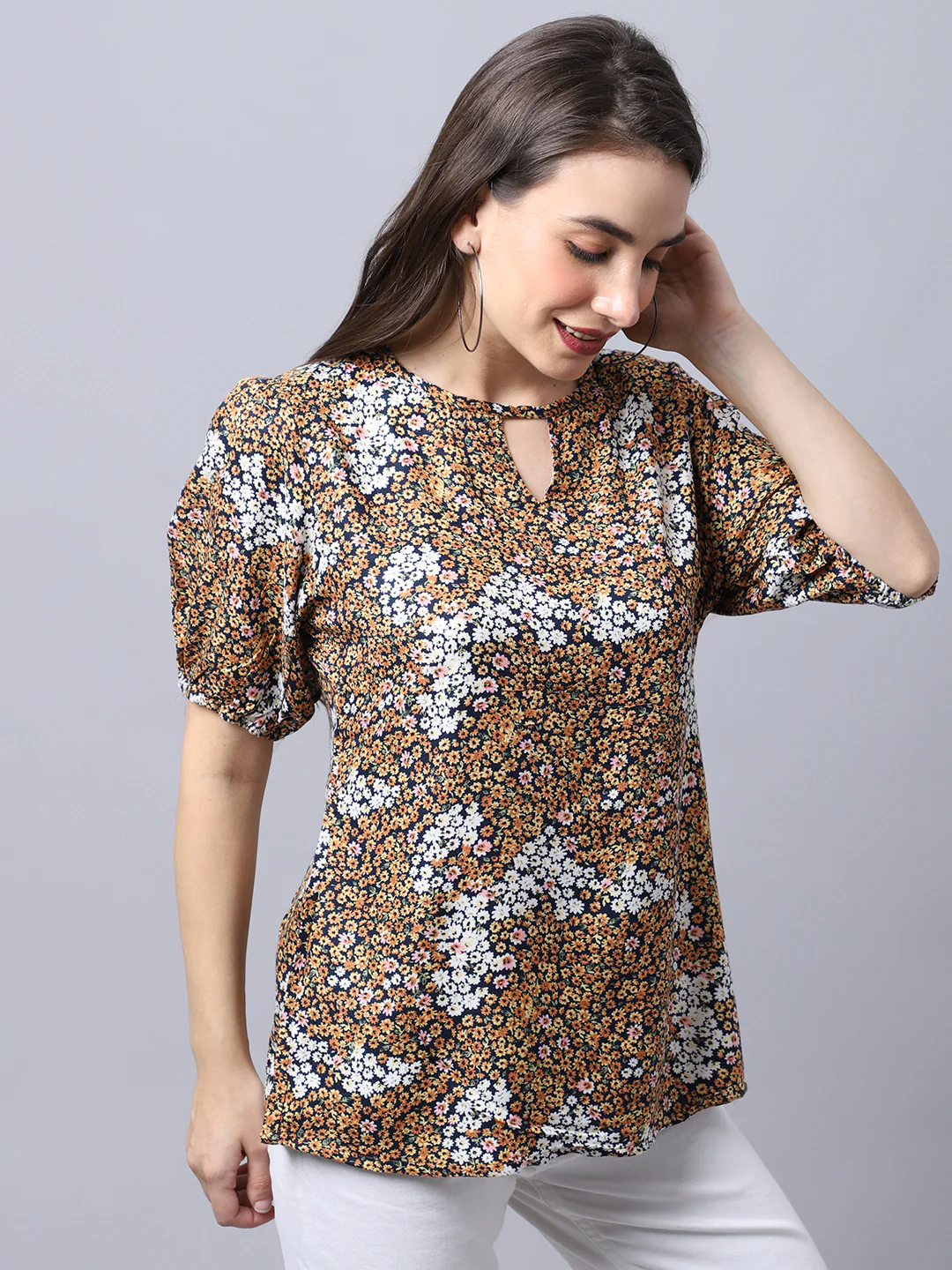 Women's Casual  Yellow Floral Print Round neck with keyhole Top - Image 4