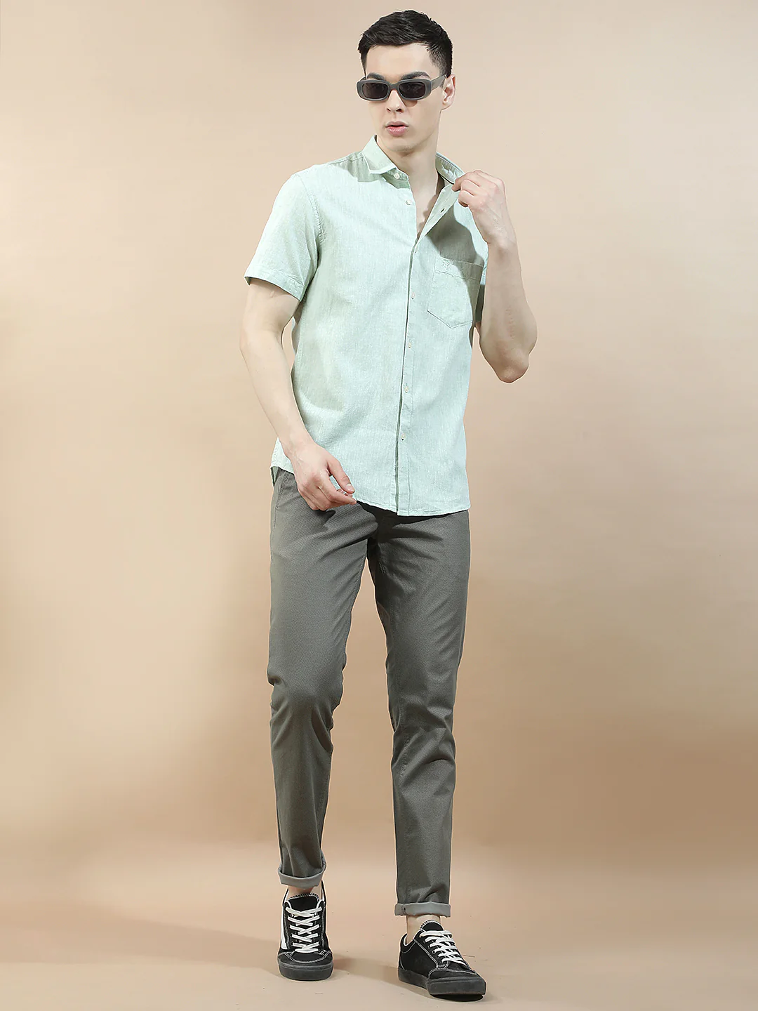 Casual Shirt for Men l Breathable & Soft with Color Fastness Slim Fit Cotton-Linen Fabric Solid Pattern - Image 2