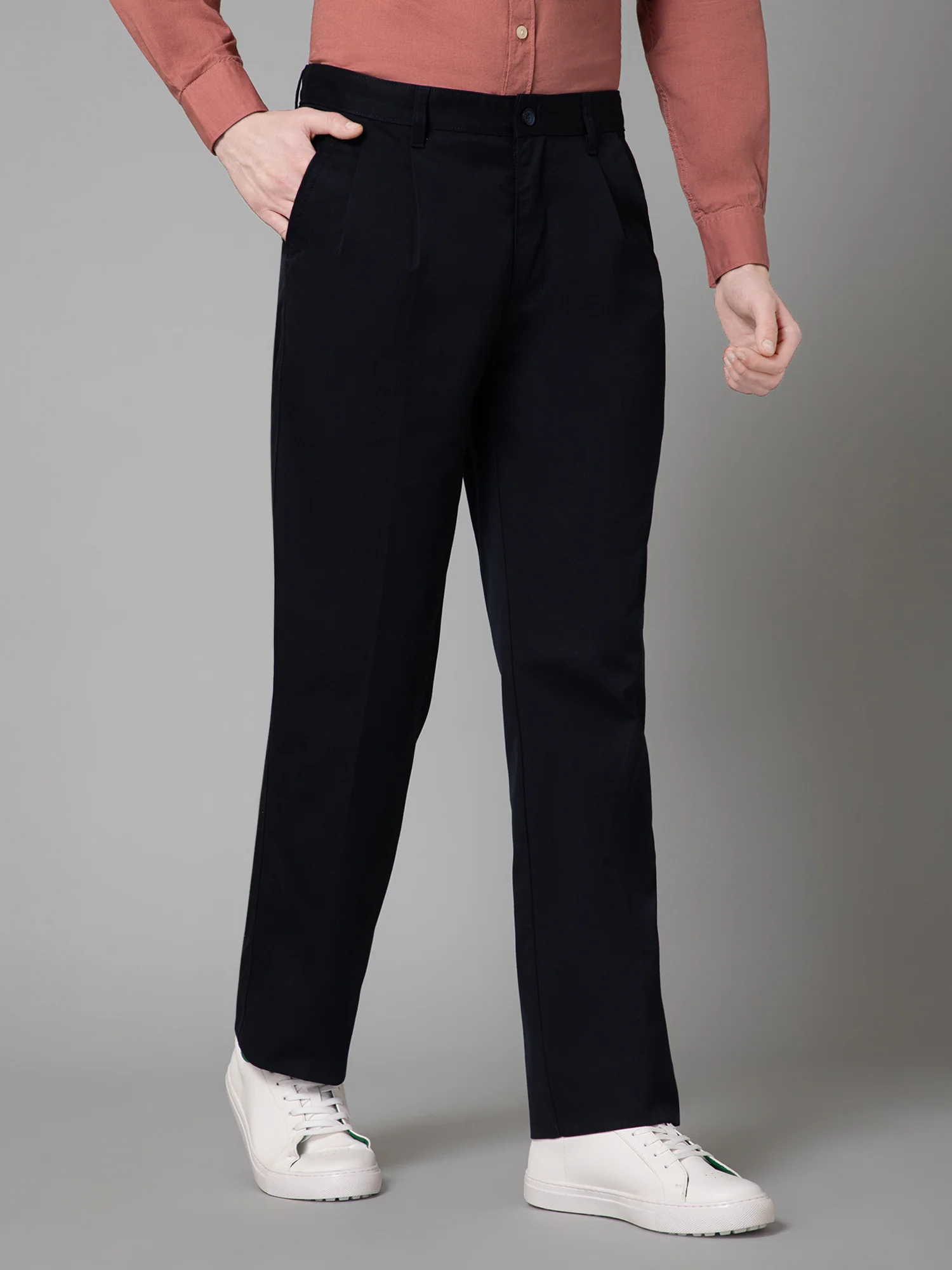 Men's Formal Pleated front Navy Blue  Trousers - Image 3