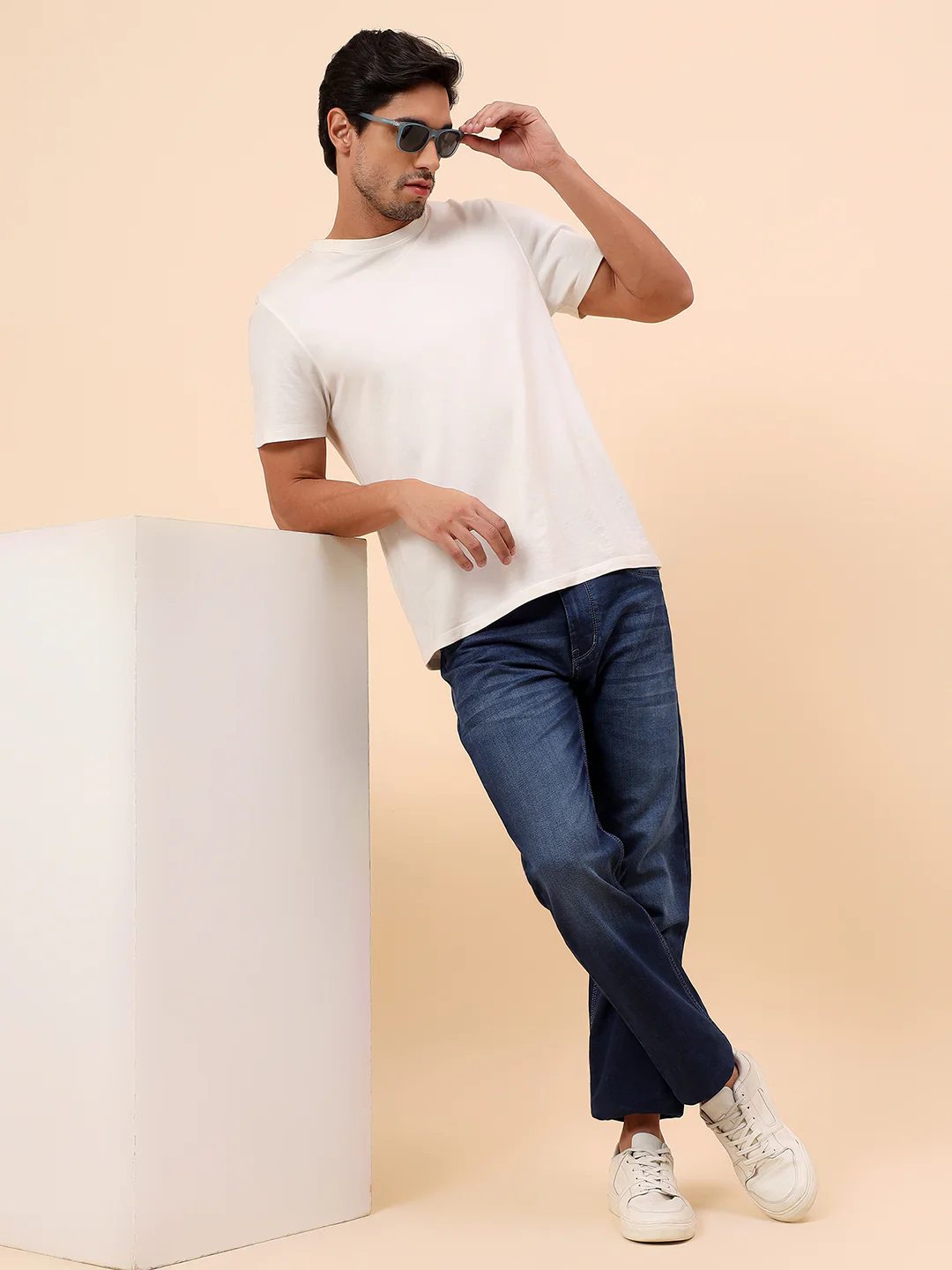 Denim Jeans for Men l Breathable & Soft with Color Fastness Straight Fit Cotton Blend Fabric Solid Pattern Button Closure - Image 2