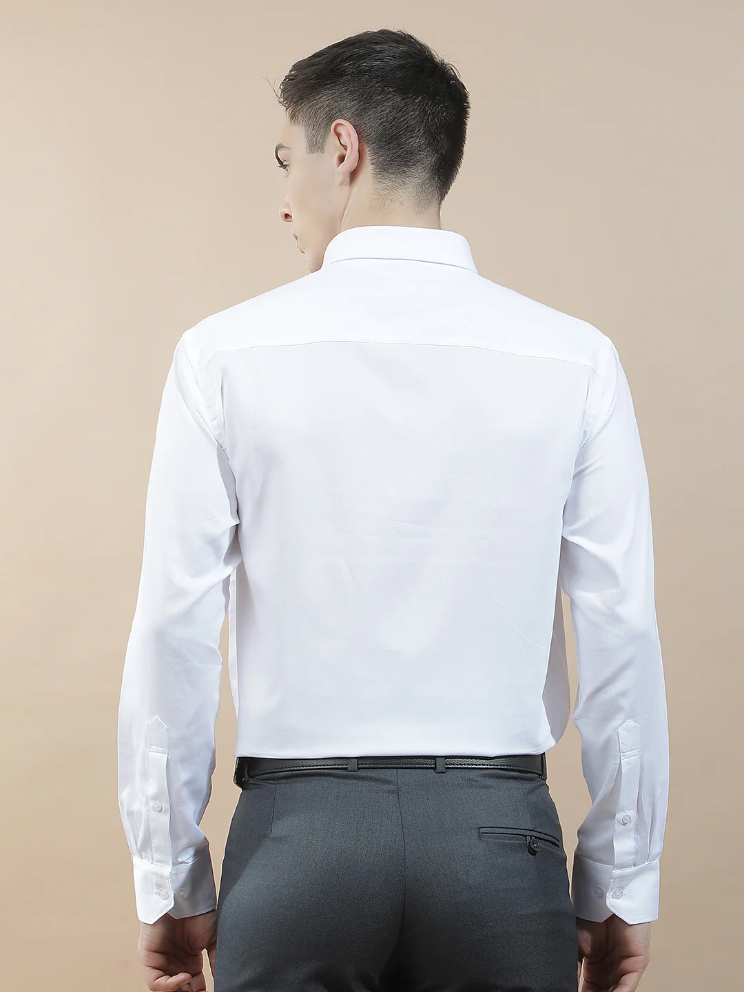 Formal Shirt for Men l Breathable & Soft with Color Fastness Regular Fit  Cotton Fabric Solid Pattern - Image 3