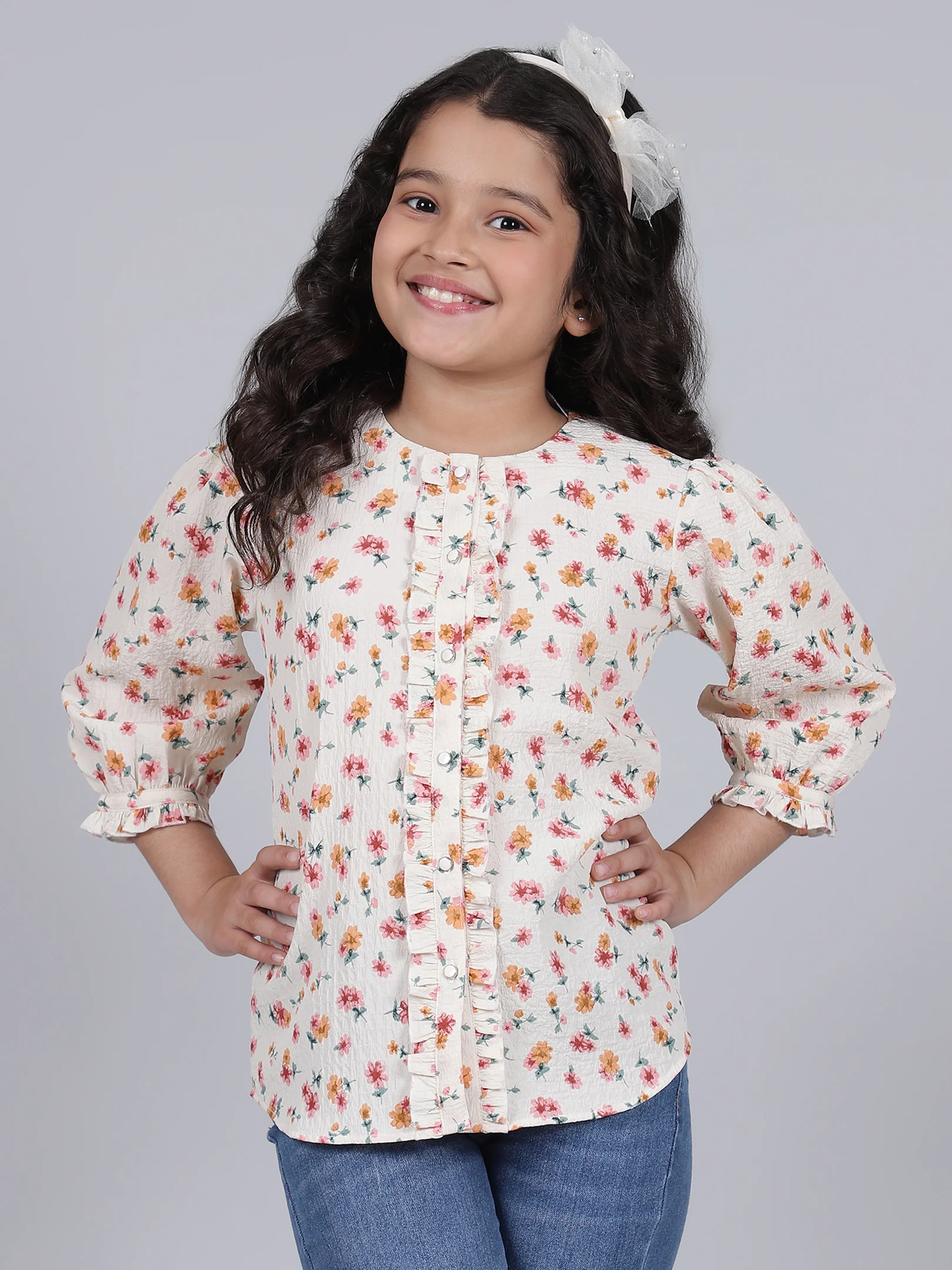 Girls Printed Cream Round Neck 3/4th Sleeves Casual Top - Image 2