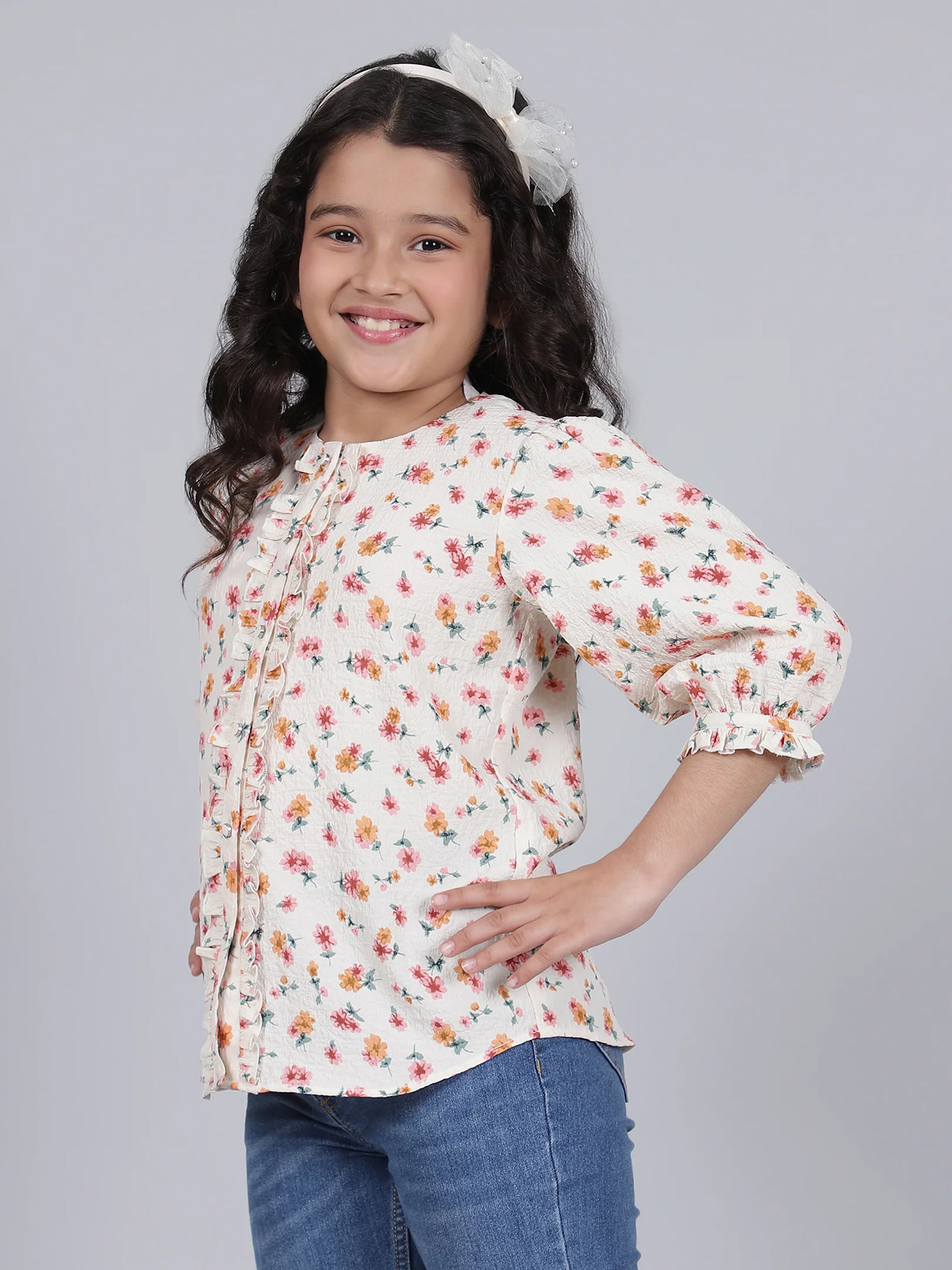 Girls Printed Cream Round Neck 3/4th Sleeves Casual Top - Image 3