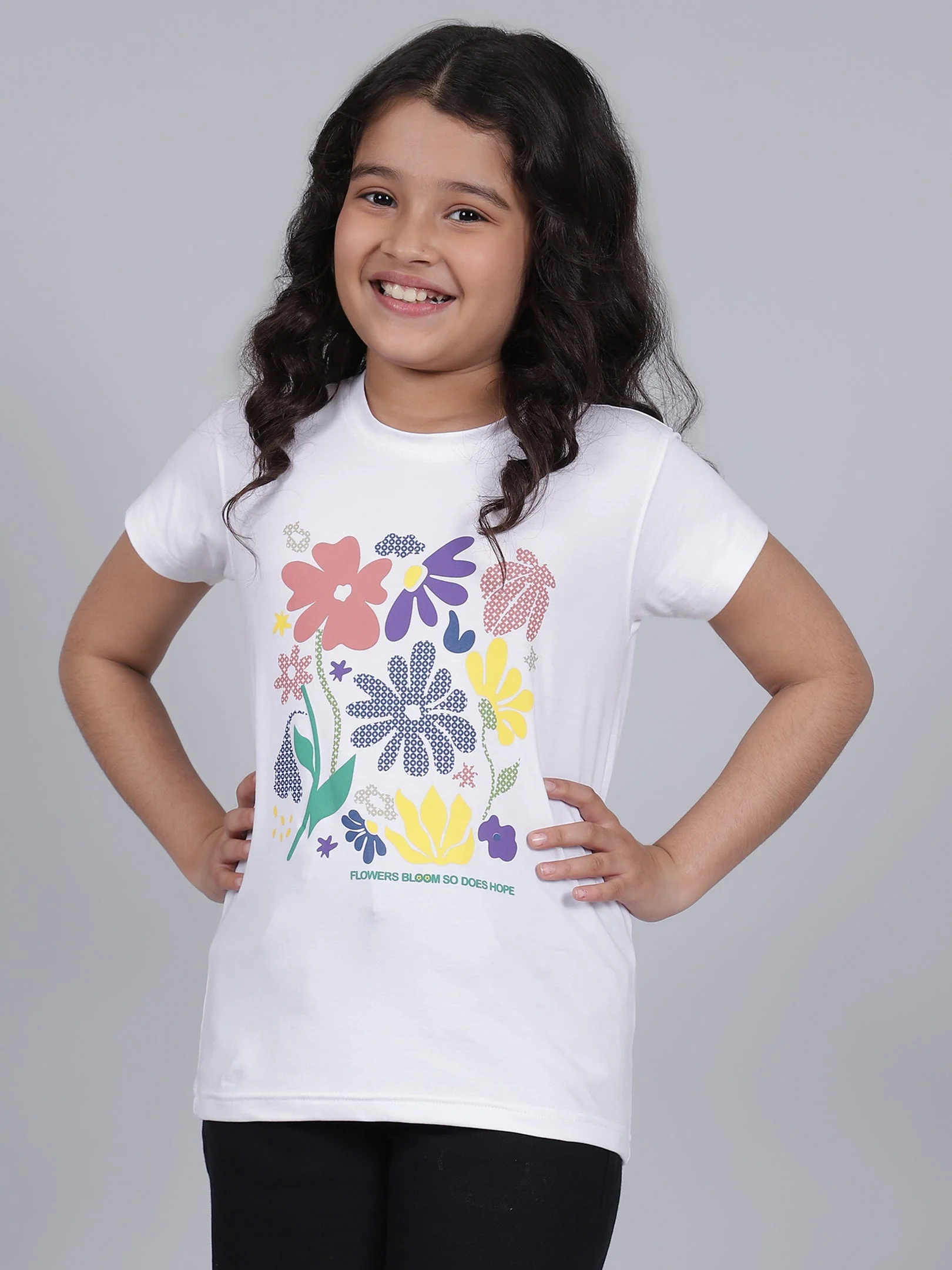 Girls Printed White Round Neck Half Sleeves Casual T-Shirt - Image 2