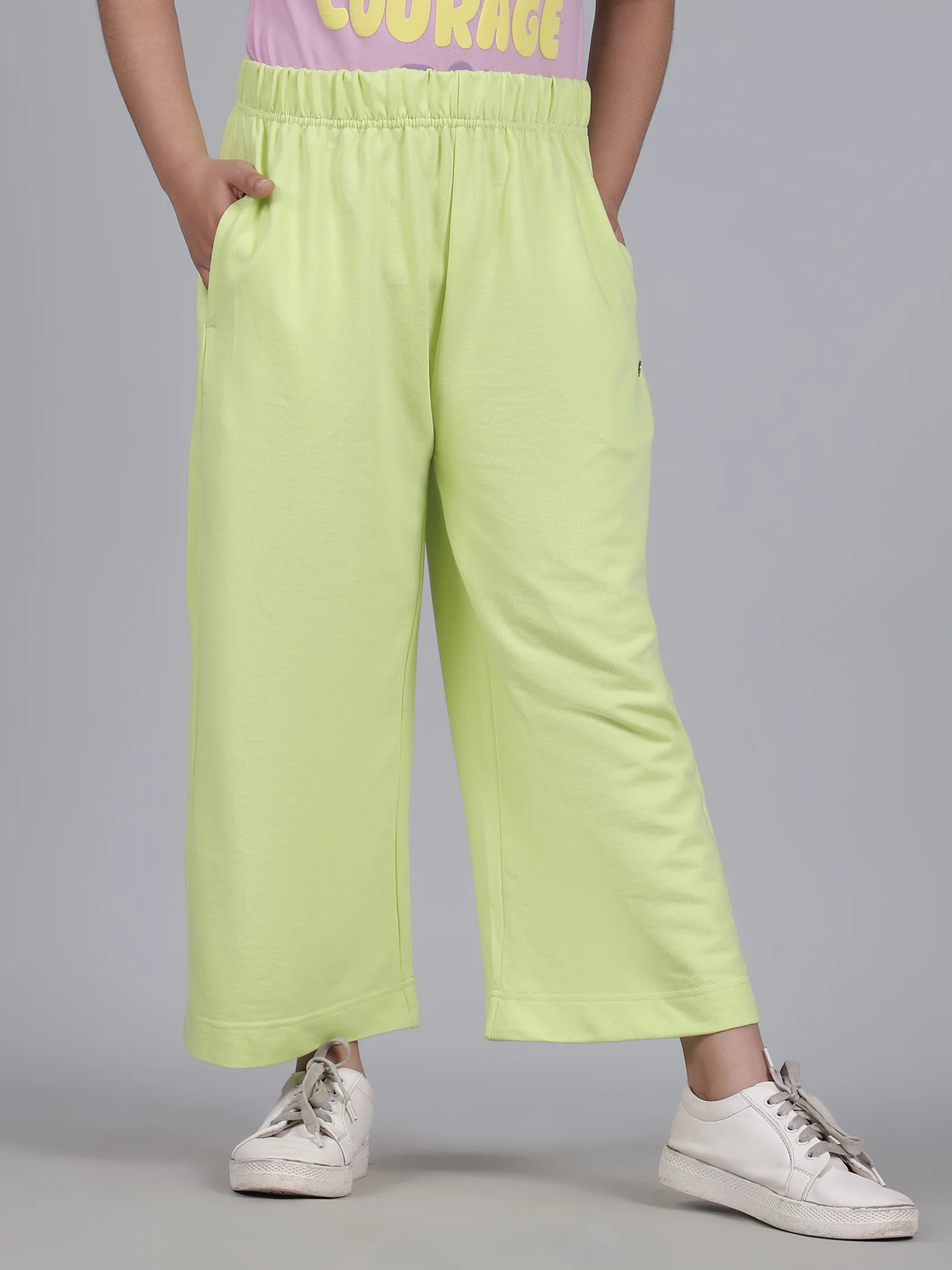 Girls Solid Green Regular Fit Casual Track Pant - Image 3