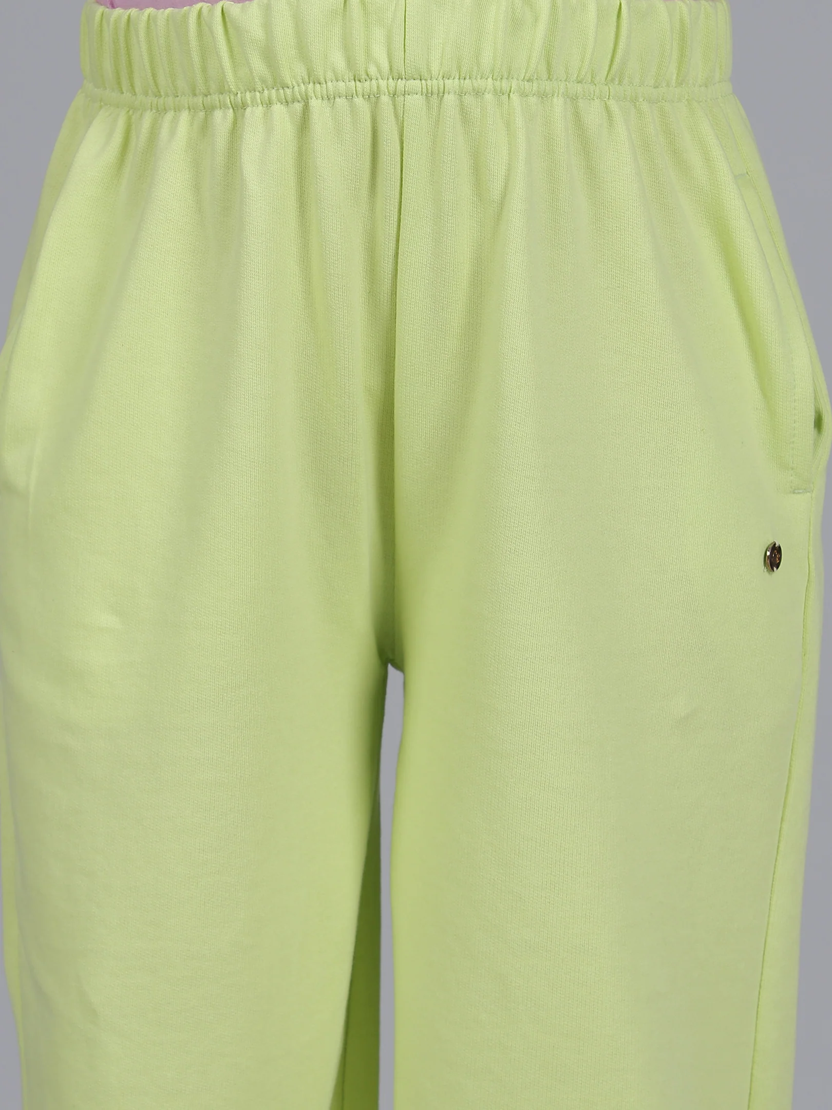 Girls Solid Green Regular Fit Casual Track Pant - Image 7