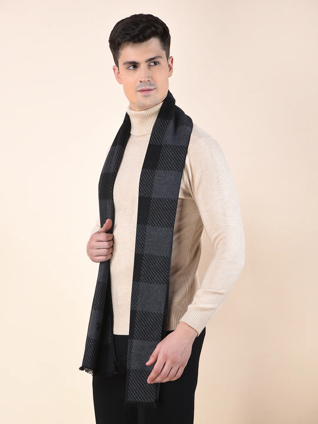 Men Black Checkered Winter Warm Casual Muffler - Image 3