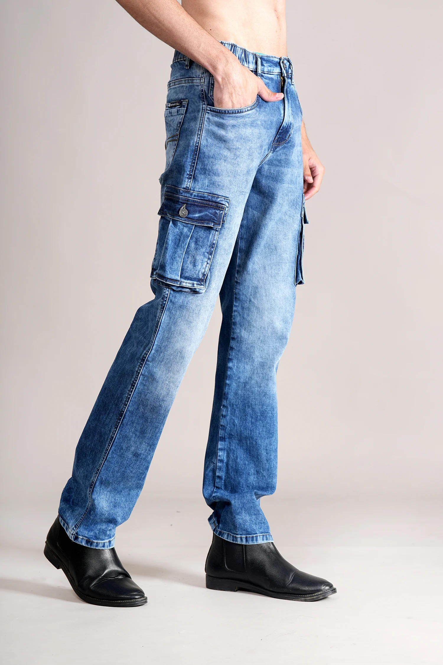Men Blue Solid Casual Cargo - Image 3