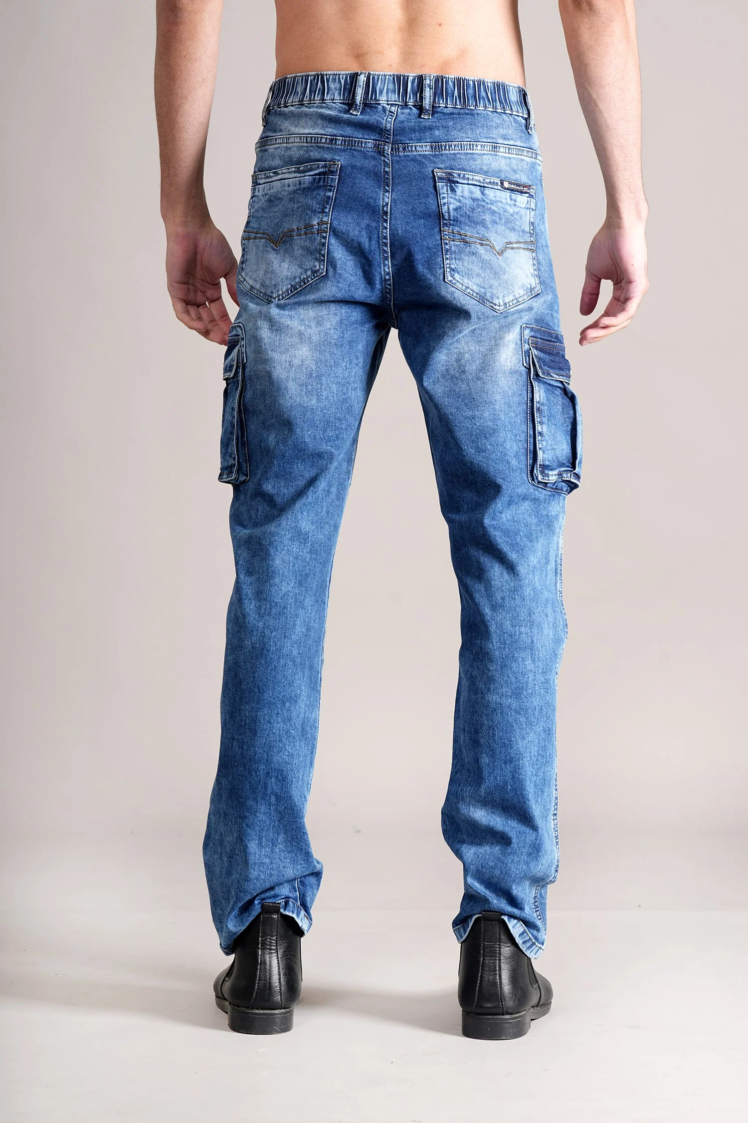 Men Blue Solid Casual Cargo - Image 5