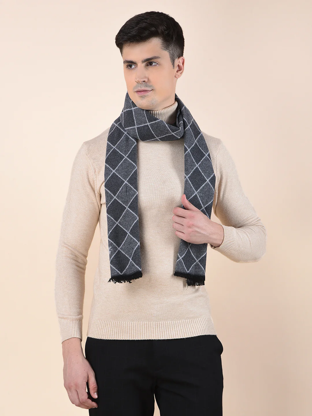 Men Dark Grey Checkered Winter Warm Casual Muffler - Image 3