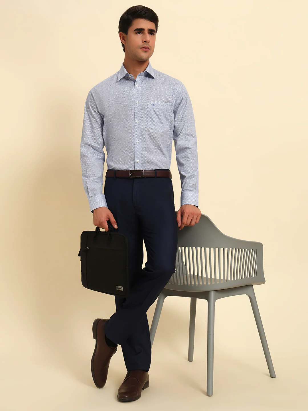 Men Navy Blue Checkered Regular Fit Formal Trouser - Image 2