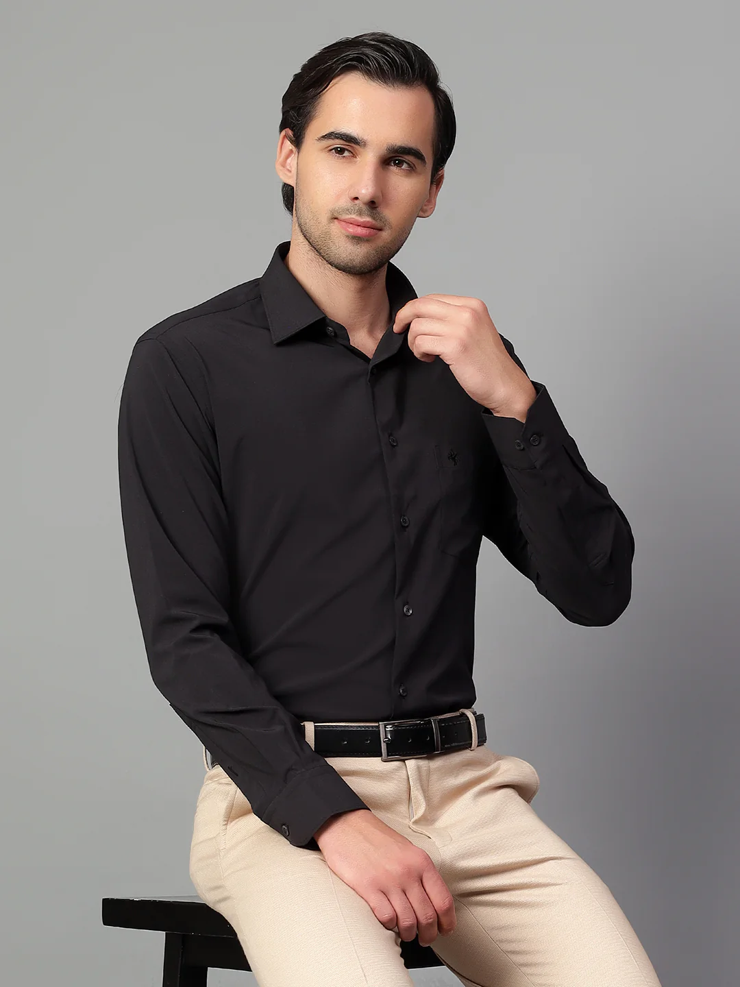 Formal Shirt for Men l Breathable & Soft with Color Fastness Regular Fit Spread Collar Neck Poly Cotton Fabric Solid Pattern - Image 3