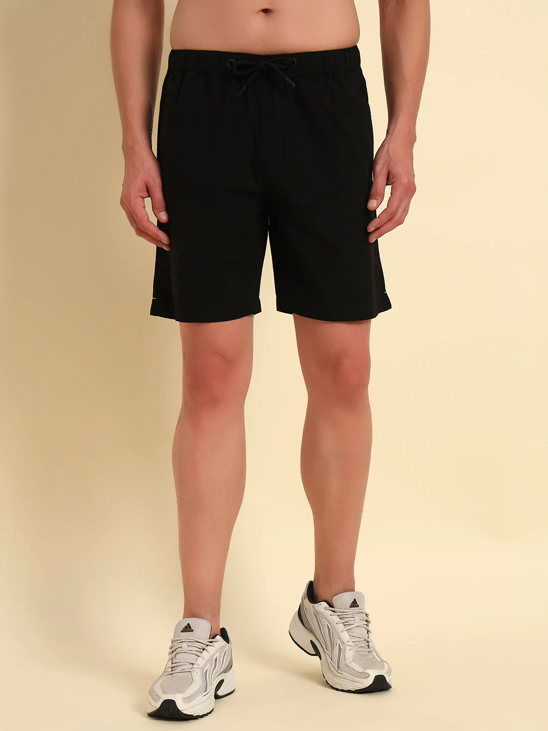 Men's Black Solid Regular Fit Casual Bermuda - Image 7