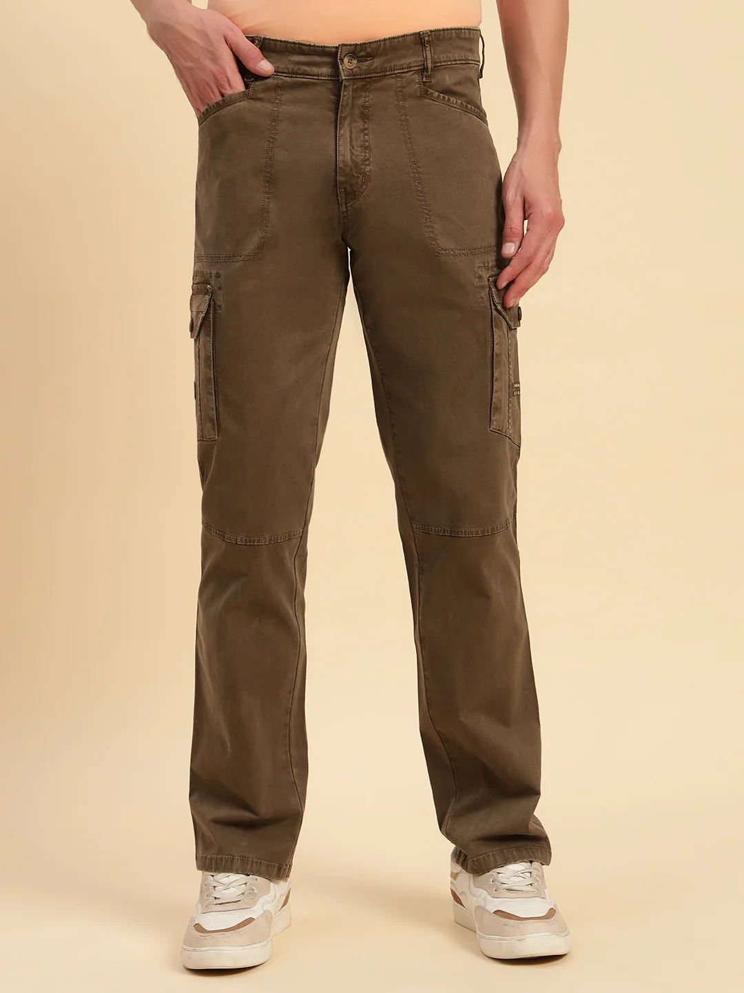 Men's Brown Solid Regular Fit Casual Cargo - Image 4
