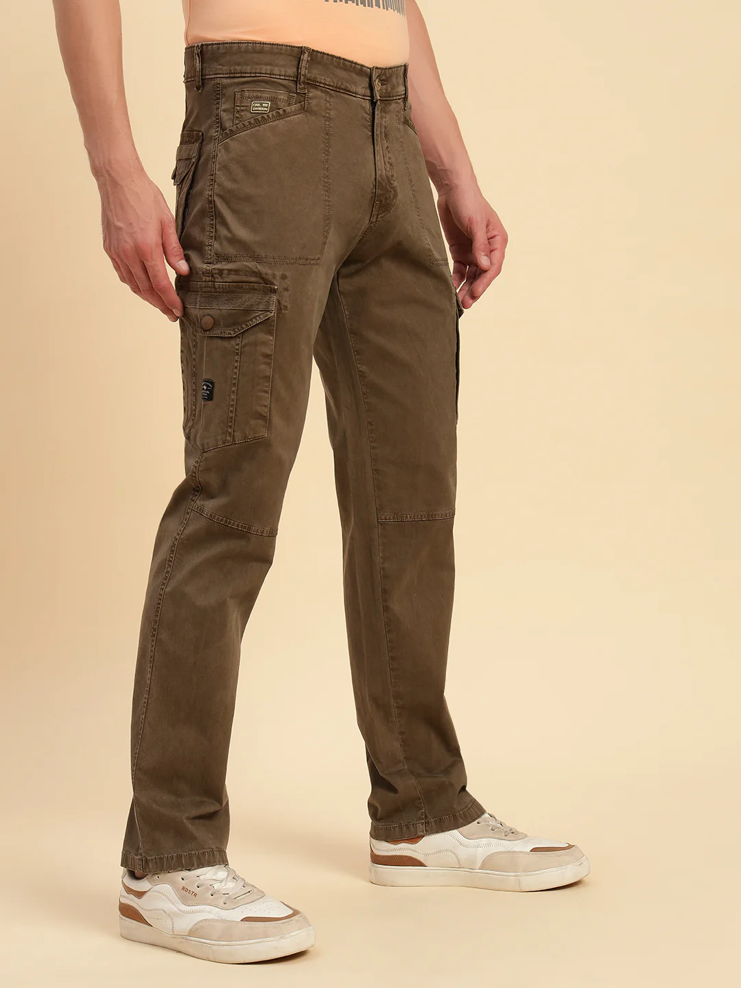 Men's Brown Solid Regular Fit Casual Cargo - Image 7
