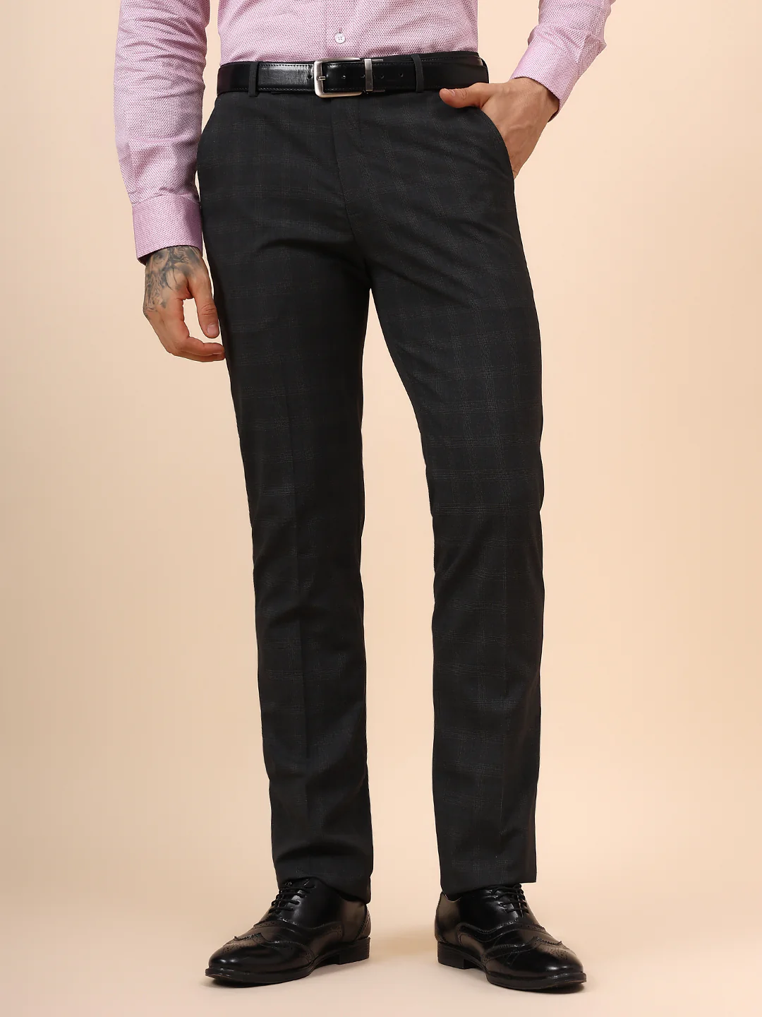 Men's Checkered Dark Grey Non Plated Regular Fit Formal Trouser - Image 3