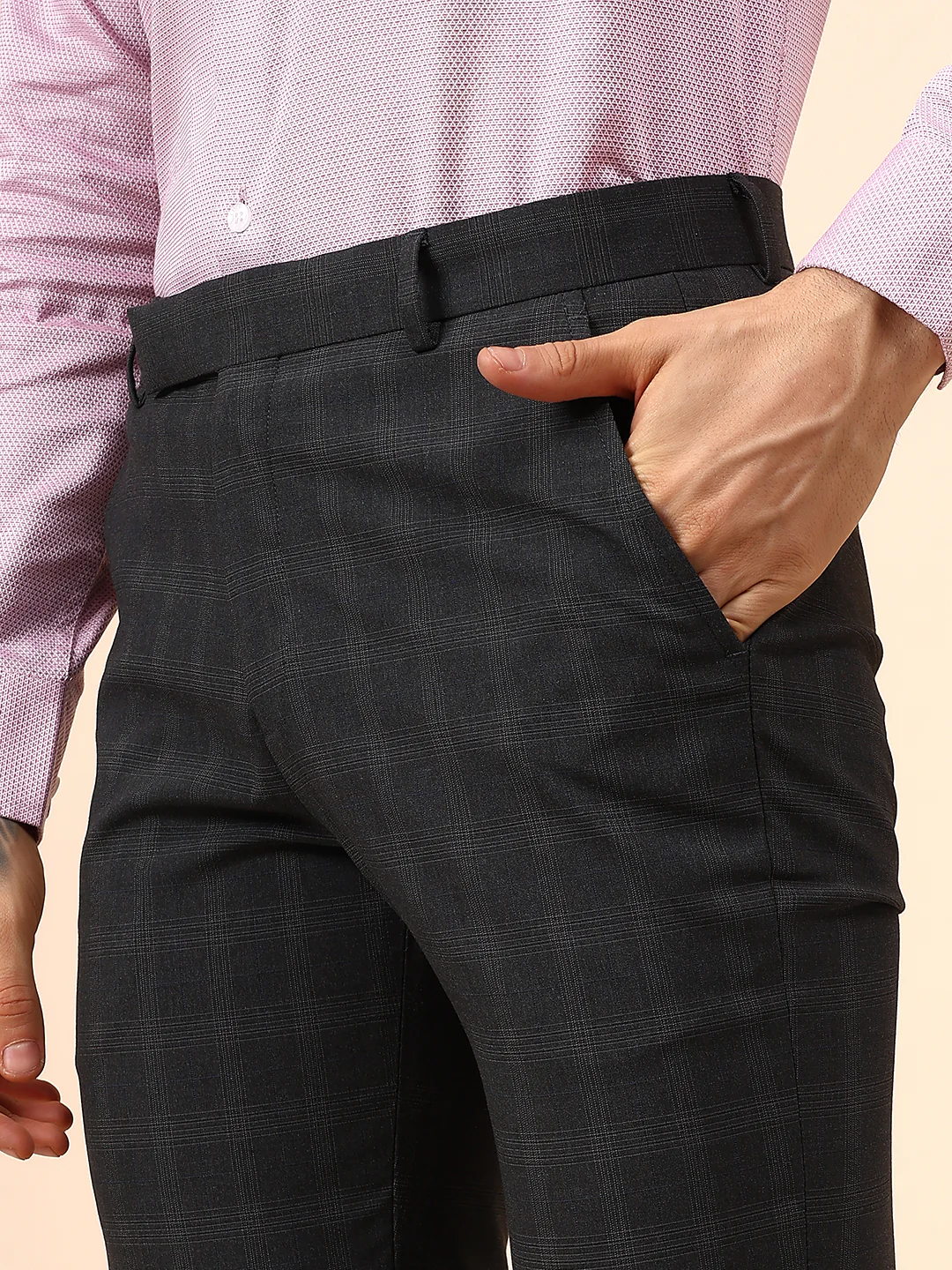 Men's Checkered Dark Grey Non Plated Regular Fit Formal Trouser - Image 7