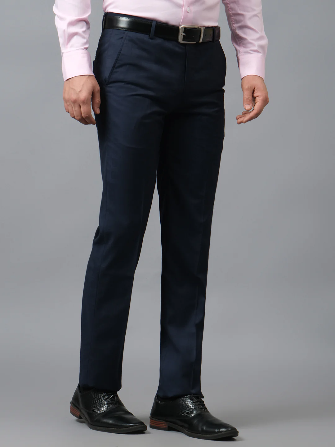 Men's Checkered Navy Blue Non Pleated Regular Fit Formal Trouser - Image 4