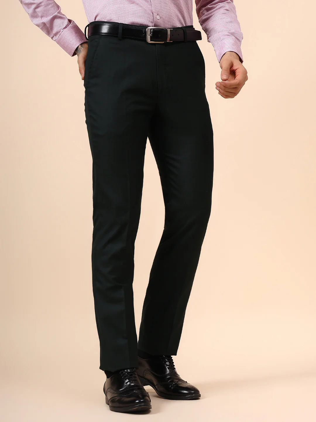 Men's Dark Green Checkered Non Plated Regular Fit Formal Trouser - Image 4