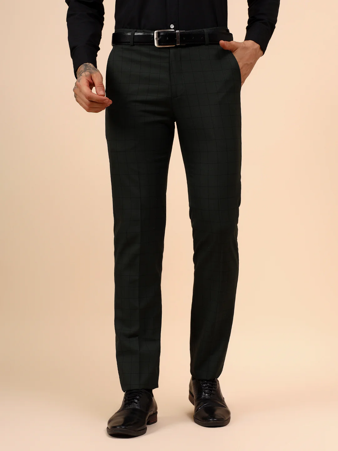 Men's Dark Green Checkered Non Plated Regular Fit Formal Trouser - Image 3