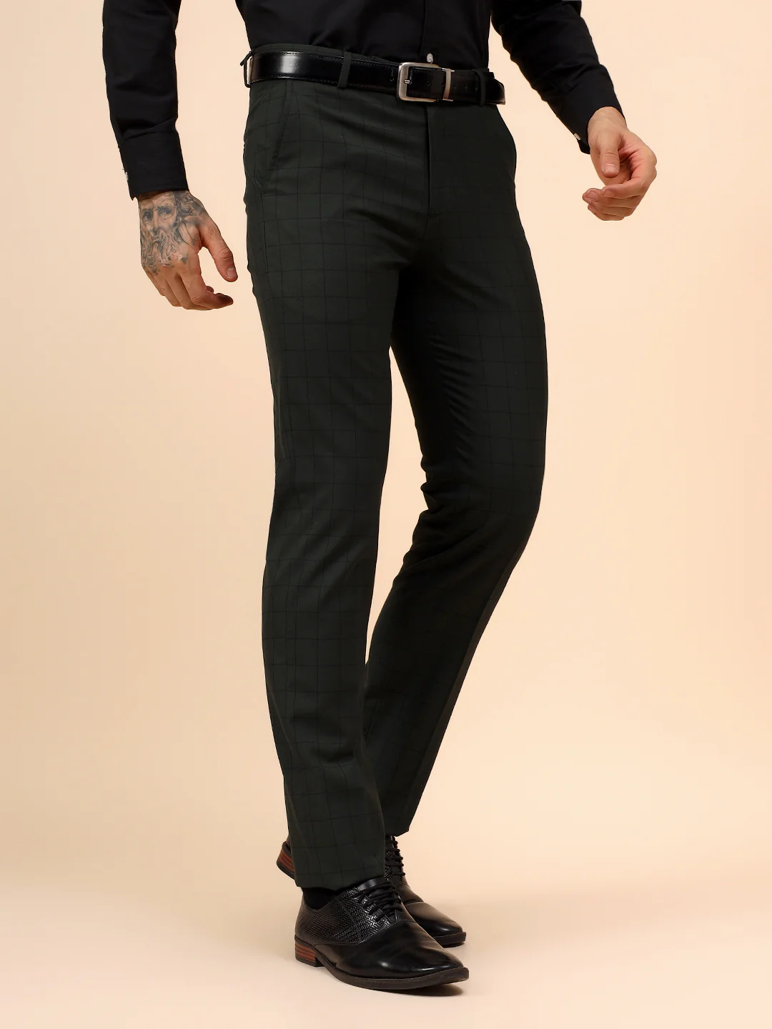 Men's Dark Green Checkered Non Plated Regular Fit Formal Trouser - Image 5