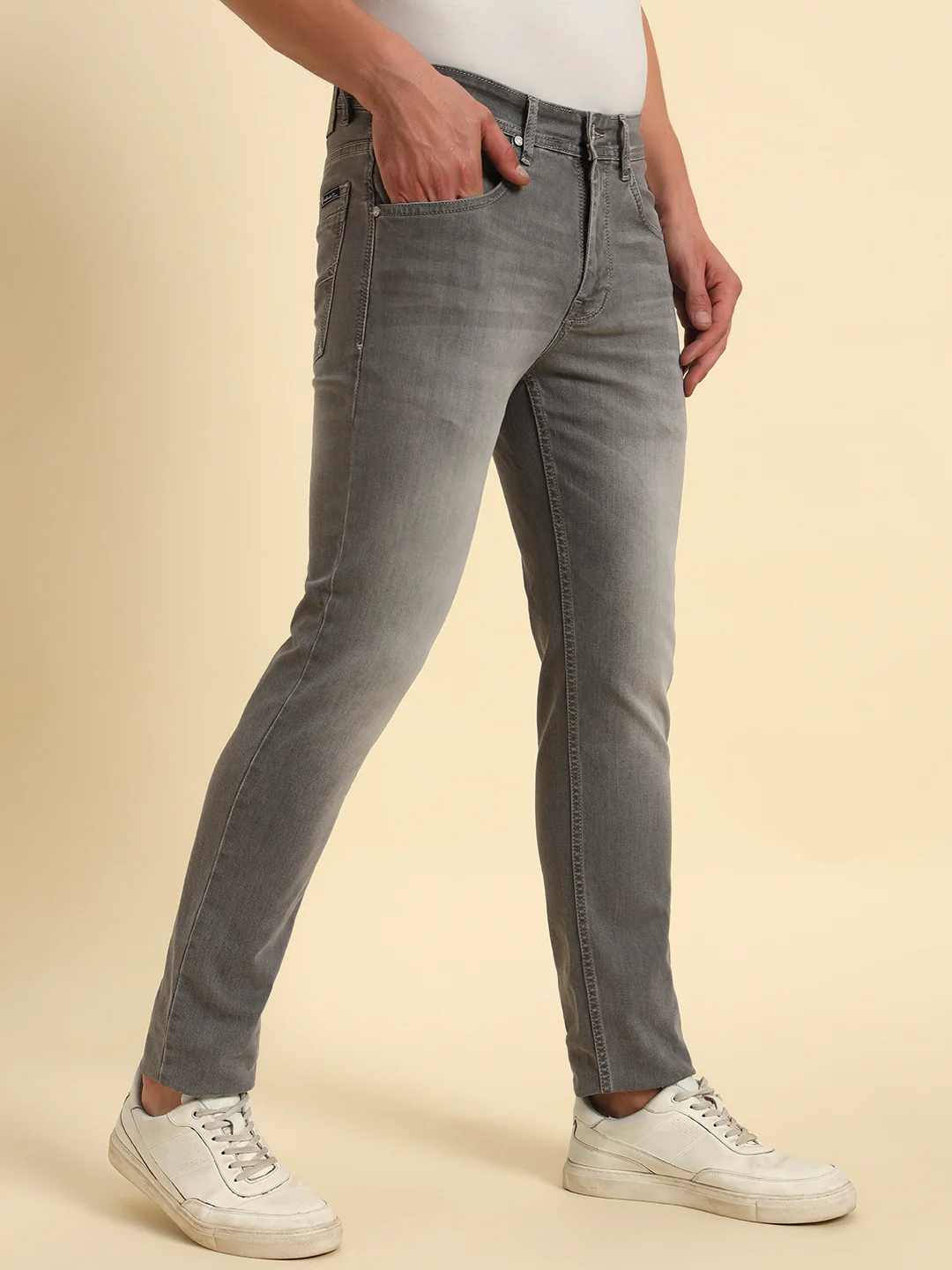 Denim Jeans for Men l Breathable & Soft with Color Fastness Slim Fit Cotton Fabric Solid Pattern Button Closure - Image 6